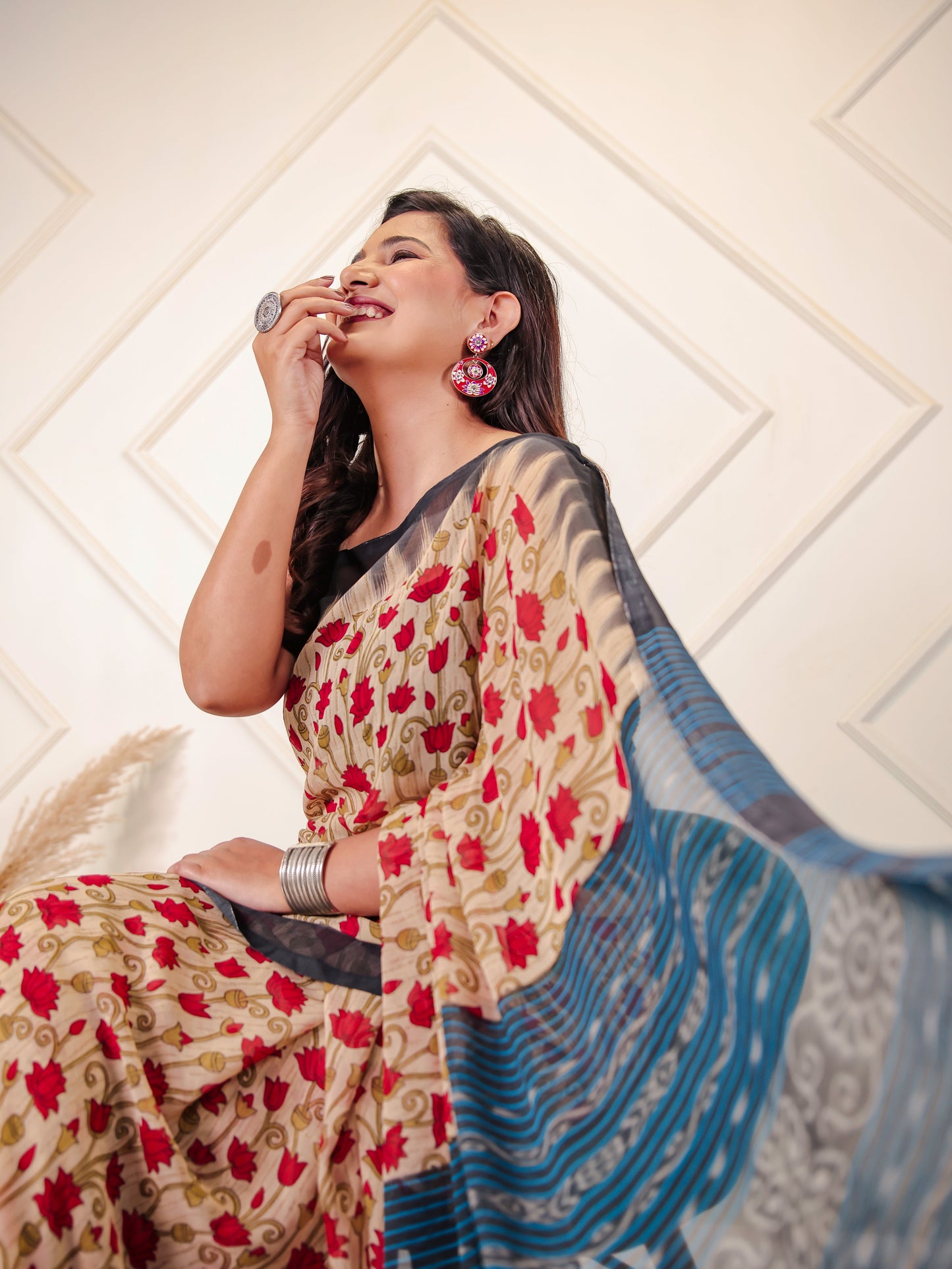 Chiffon Floral Beige Saree