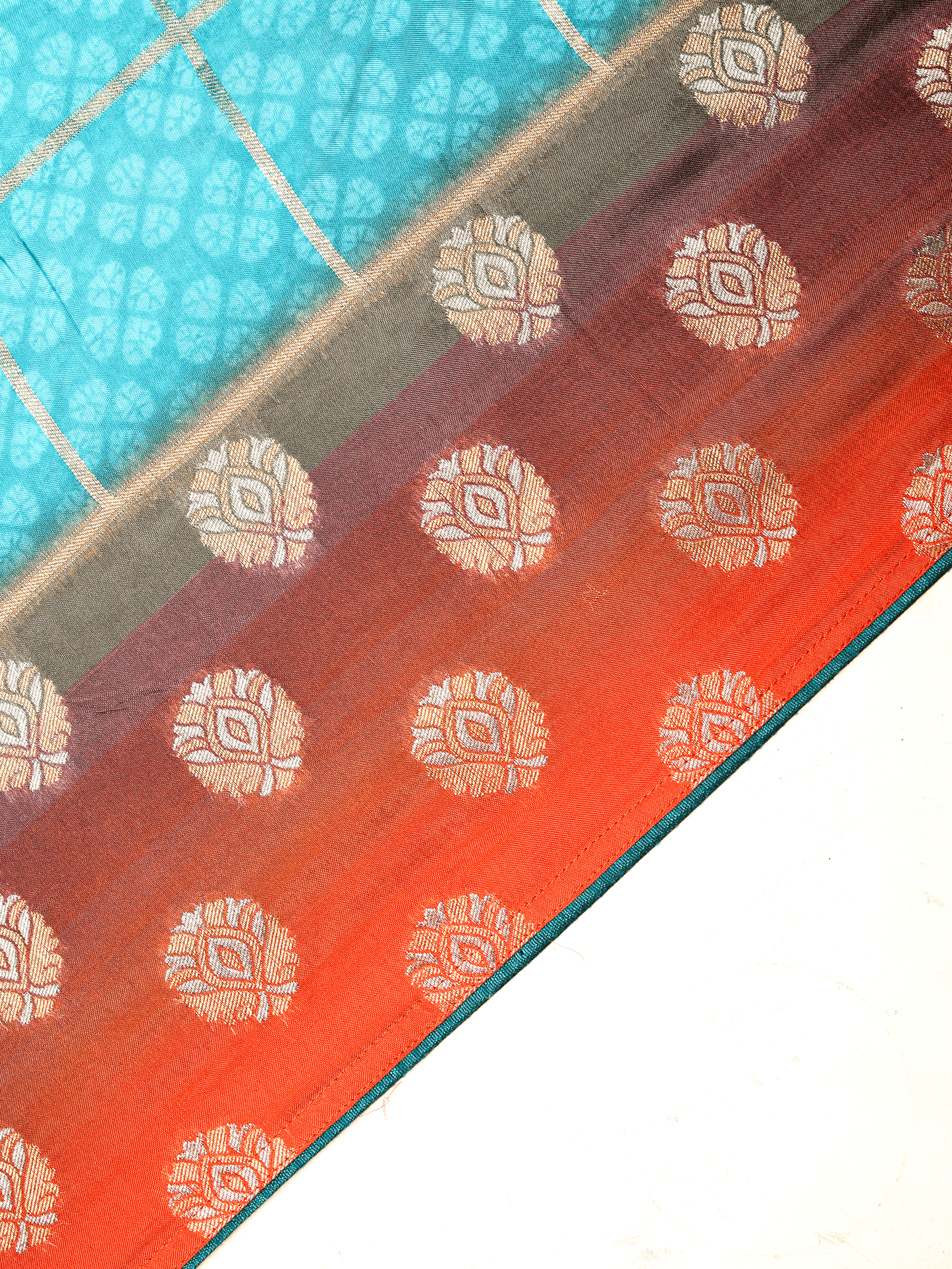 Chiffon Geometric Turquoise Saree