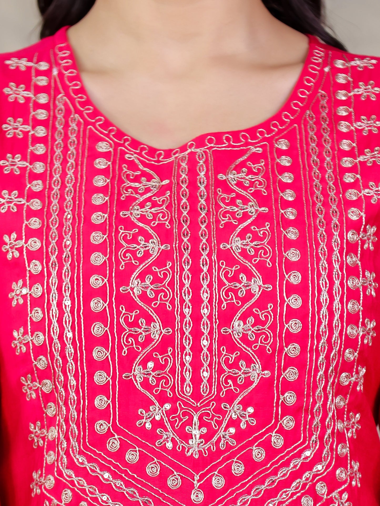 Embroidered Muslin Solid Straight Pink Kurta