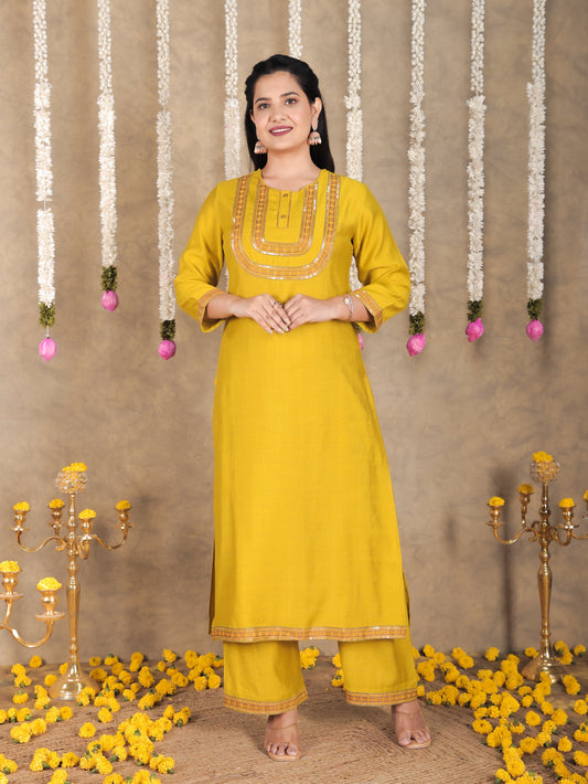 Embroidered Vertigan Solid Straight Yellow Kurta