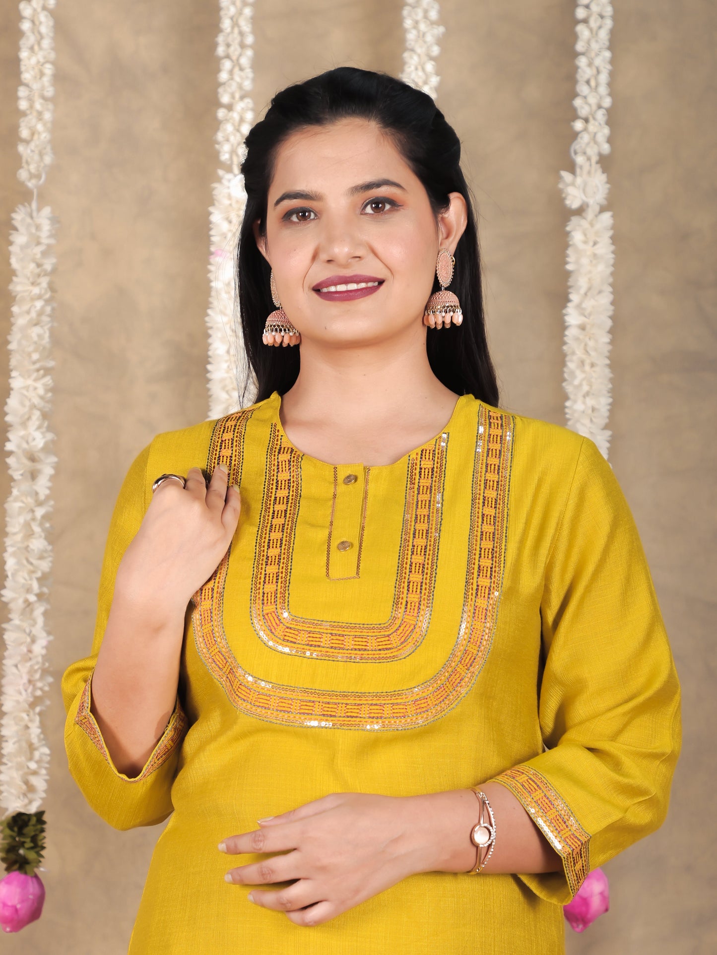 Embroidered Vertigan Solid Straight Yellow Kurta