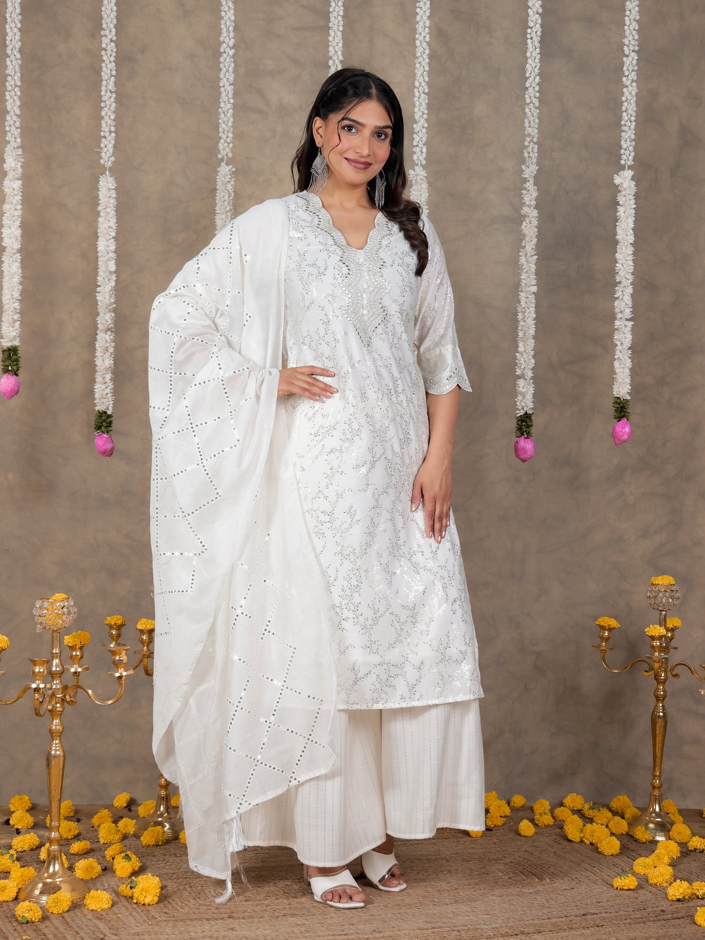Embroidered Chanderi Solid White Dupatta