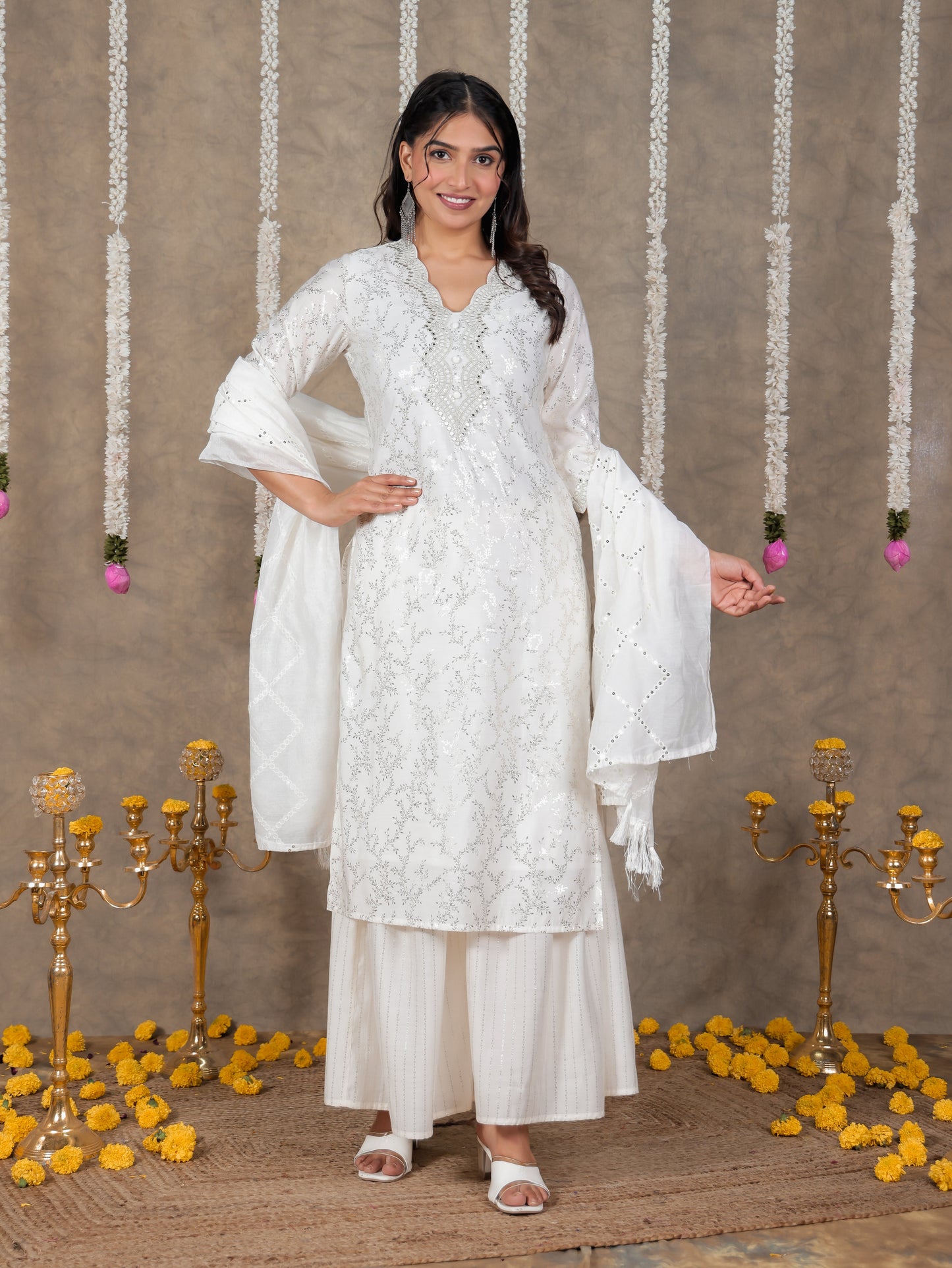Embroidered Chanderi Solid White Dupatta