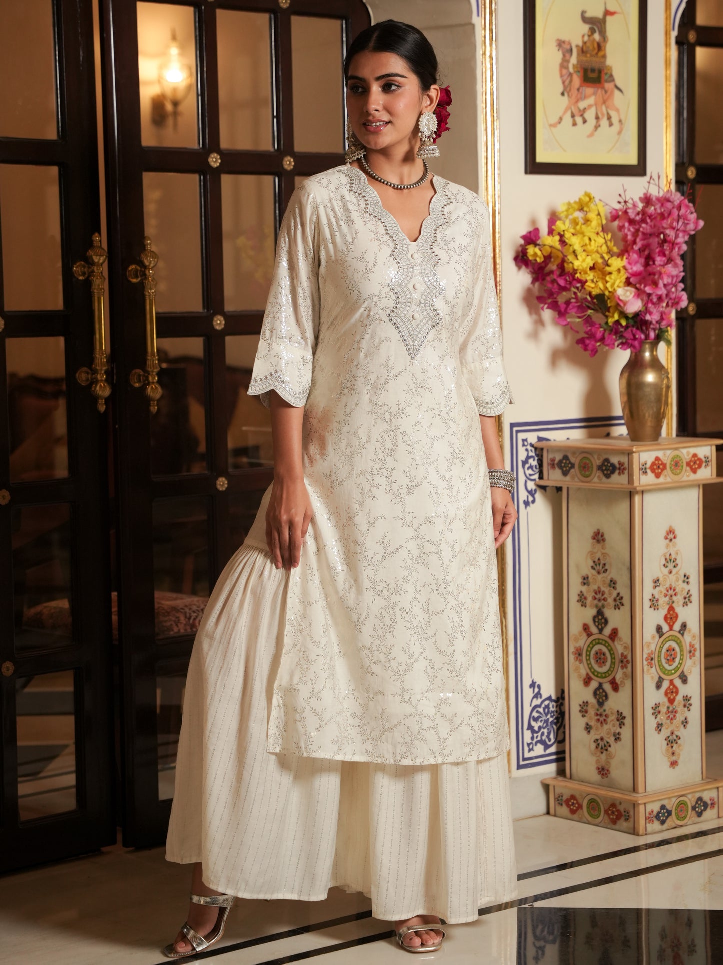 Embroidered Chanderi Gold foil Straight White Kurta