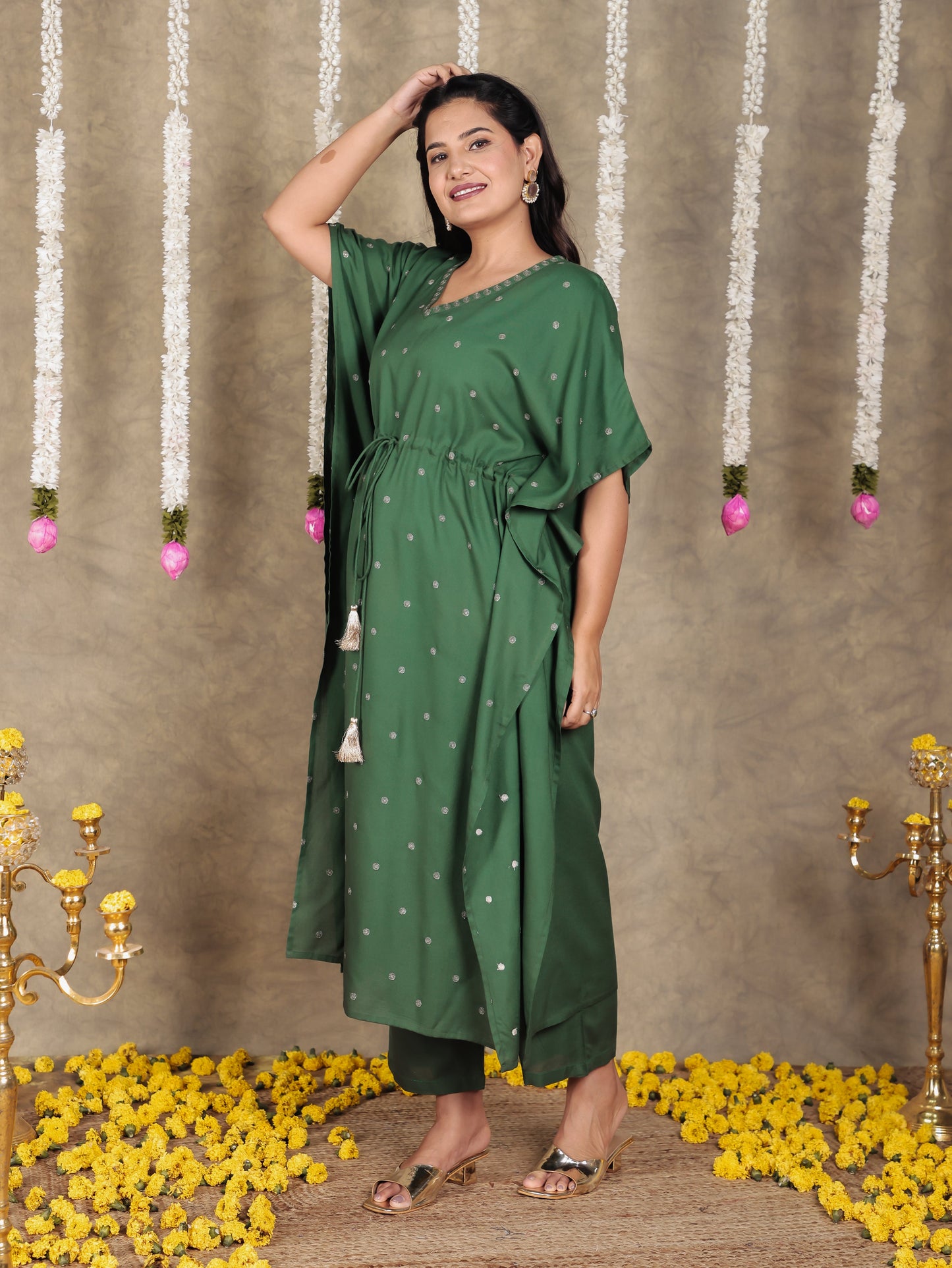 Embroidered Viscose Solid Kaftan Green Kurta