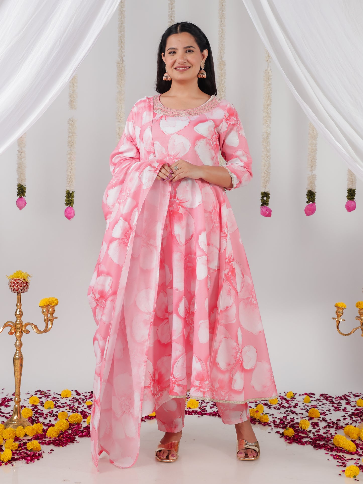 Chanderi Floral Peach Dupatta