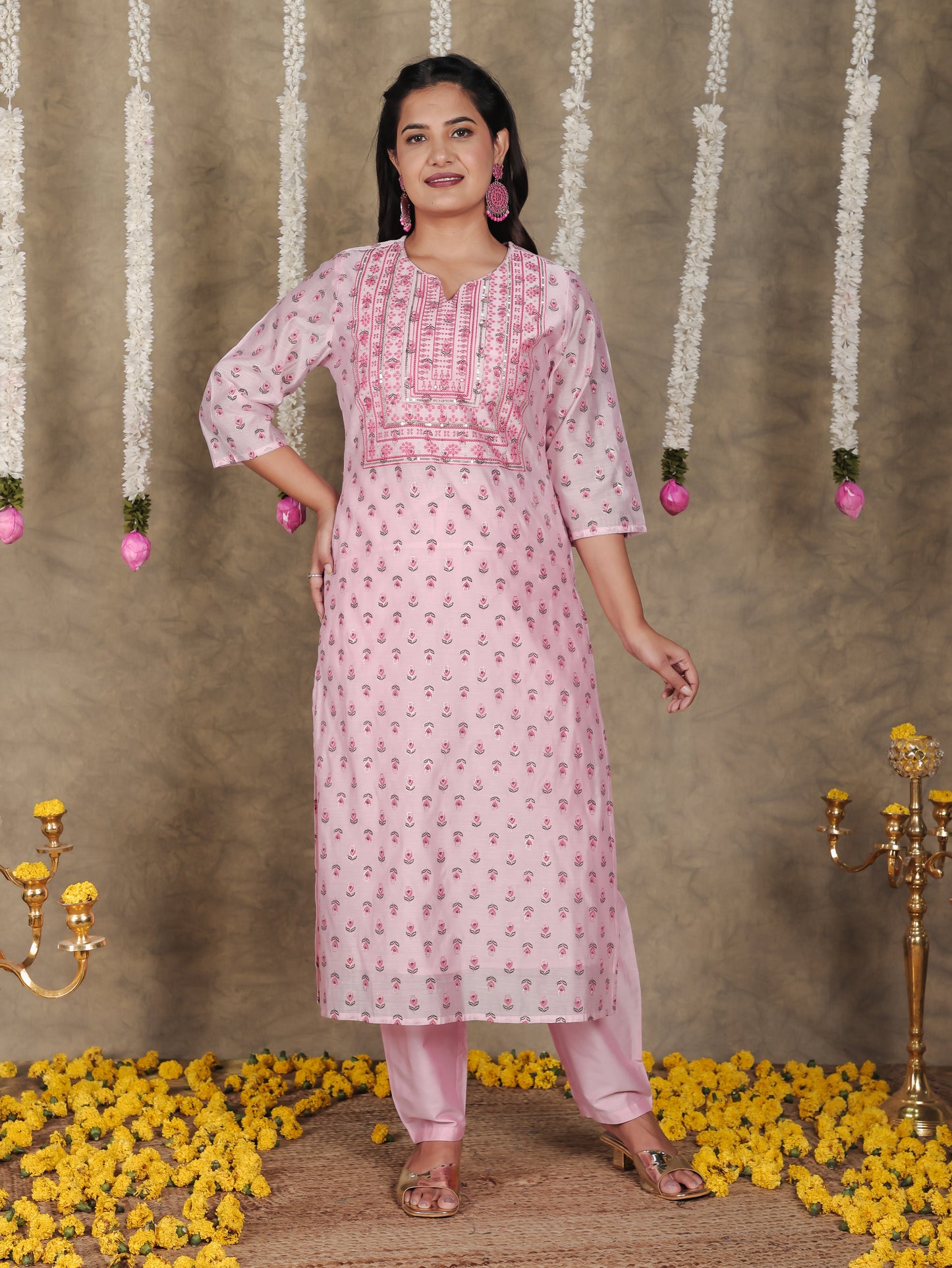 Embroidered Chanderi Floral Straight Pink Kurta
