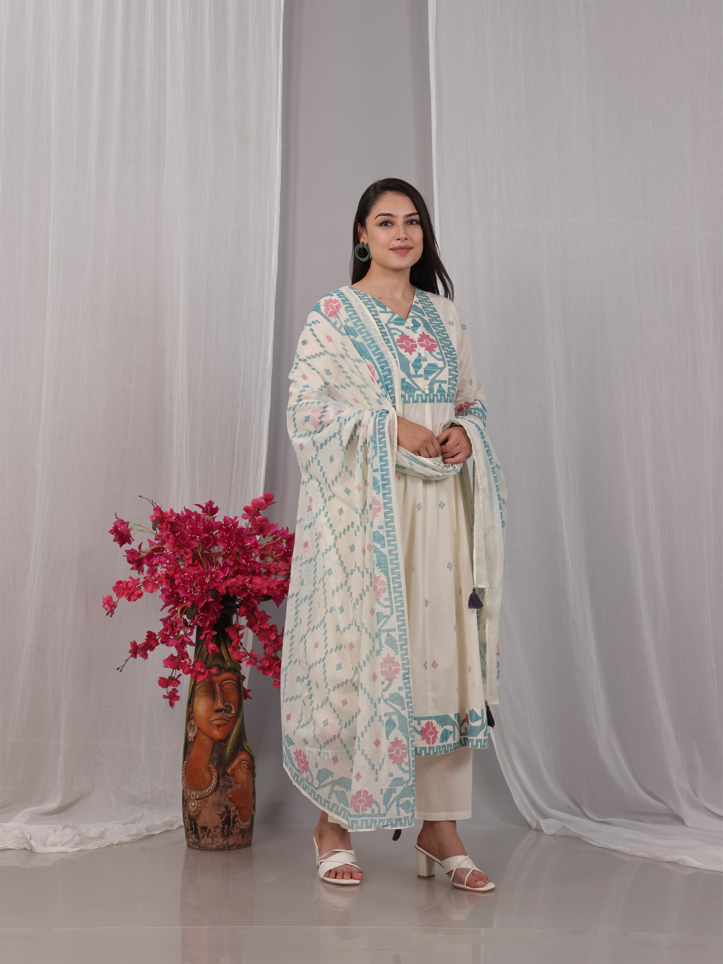 Cotton Voile Geometric Off White Dupatta
