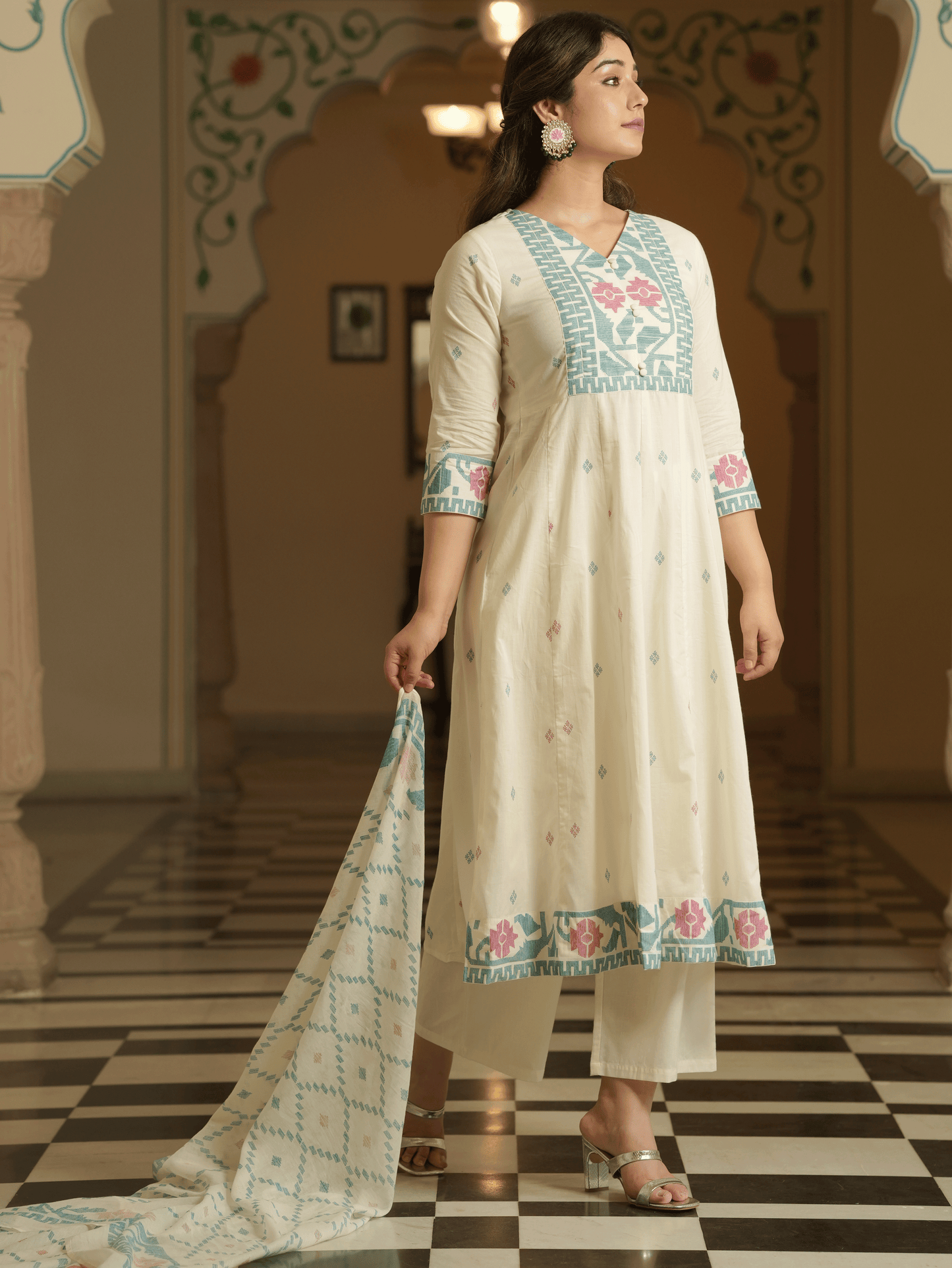 Cotton Voile Geometric Off White Dupatta