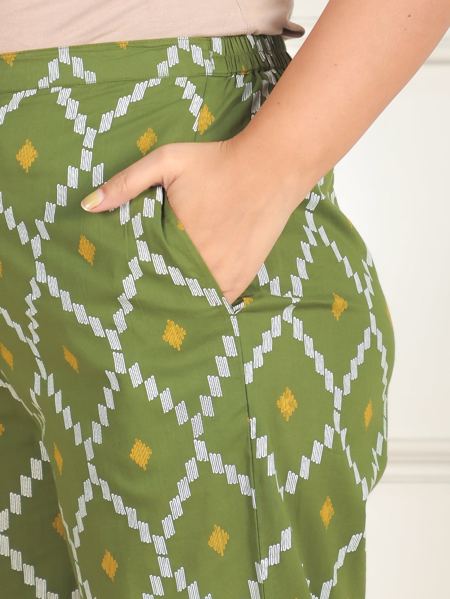 Soft Cotton Geometric Green Tapered Trousers