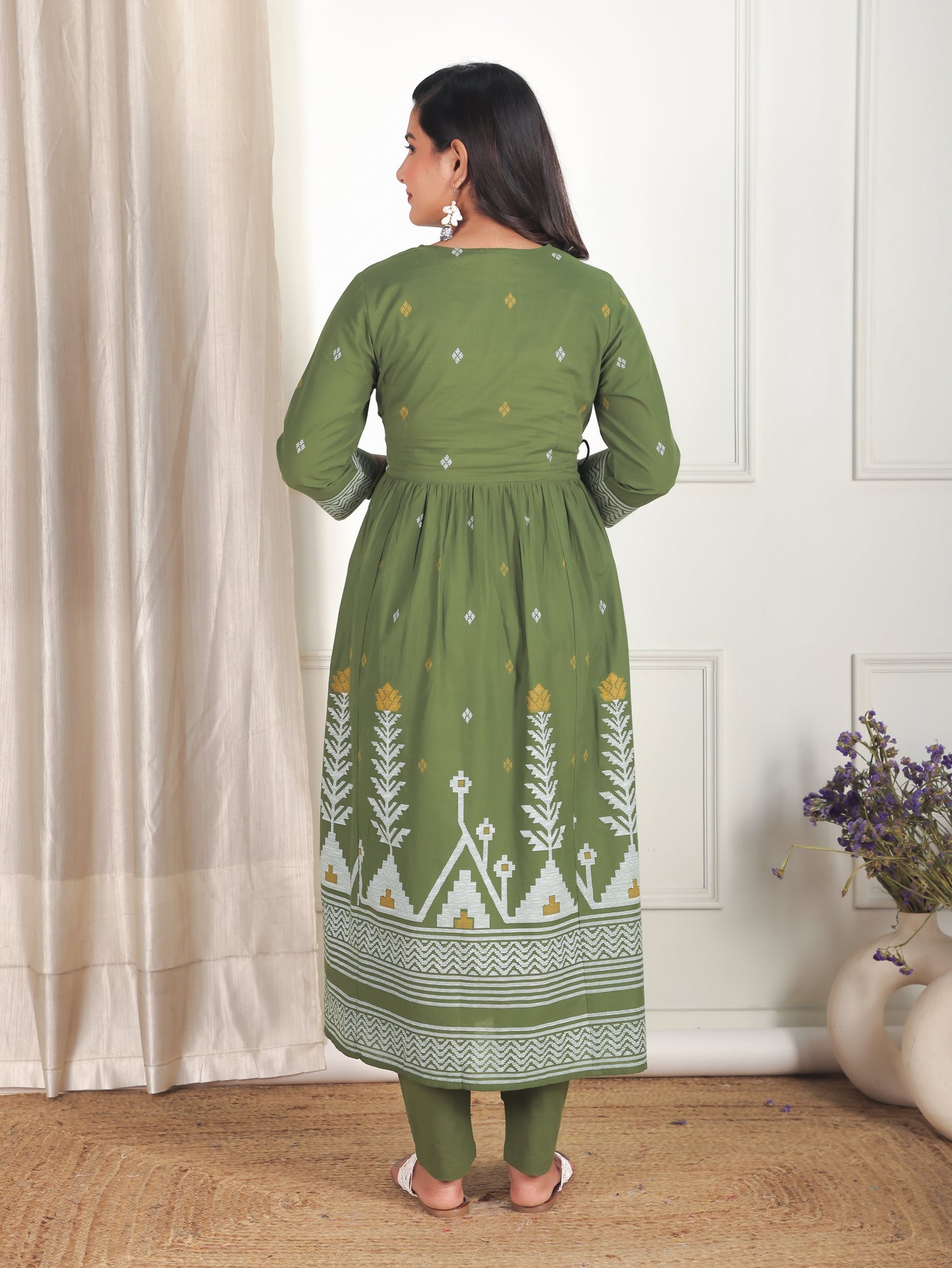 Soft Cotton Geometric Kalidar Green Kurta