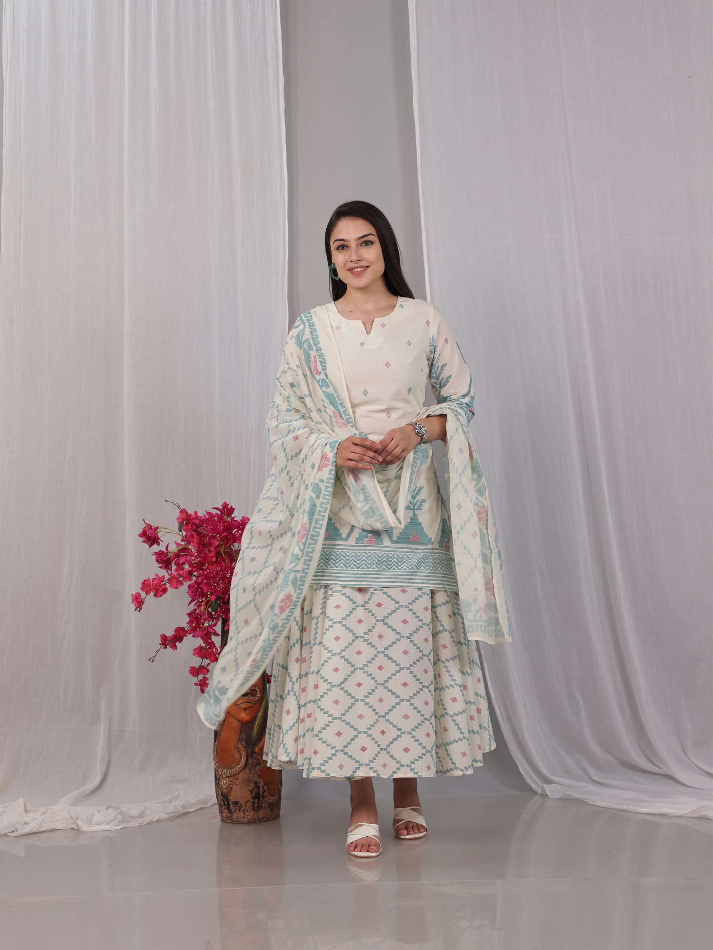 Cotton Voile Geometric Off White Dupatta