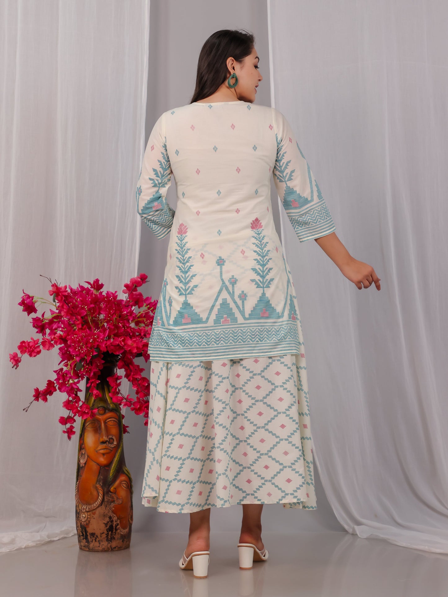 Soft Cotton Geometric Straight Off White Kurta