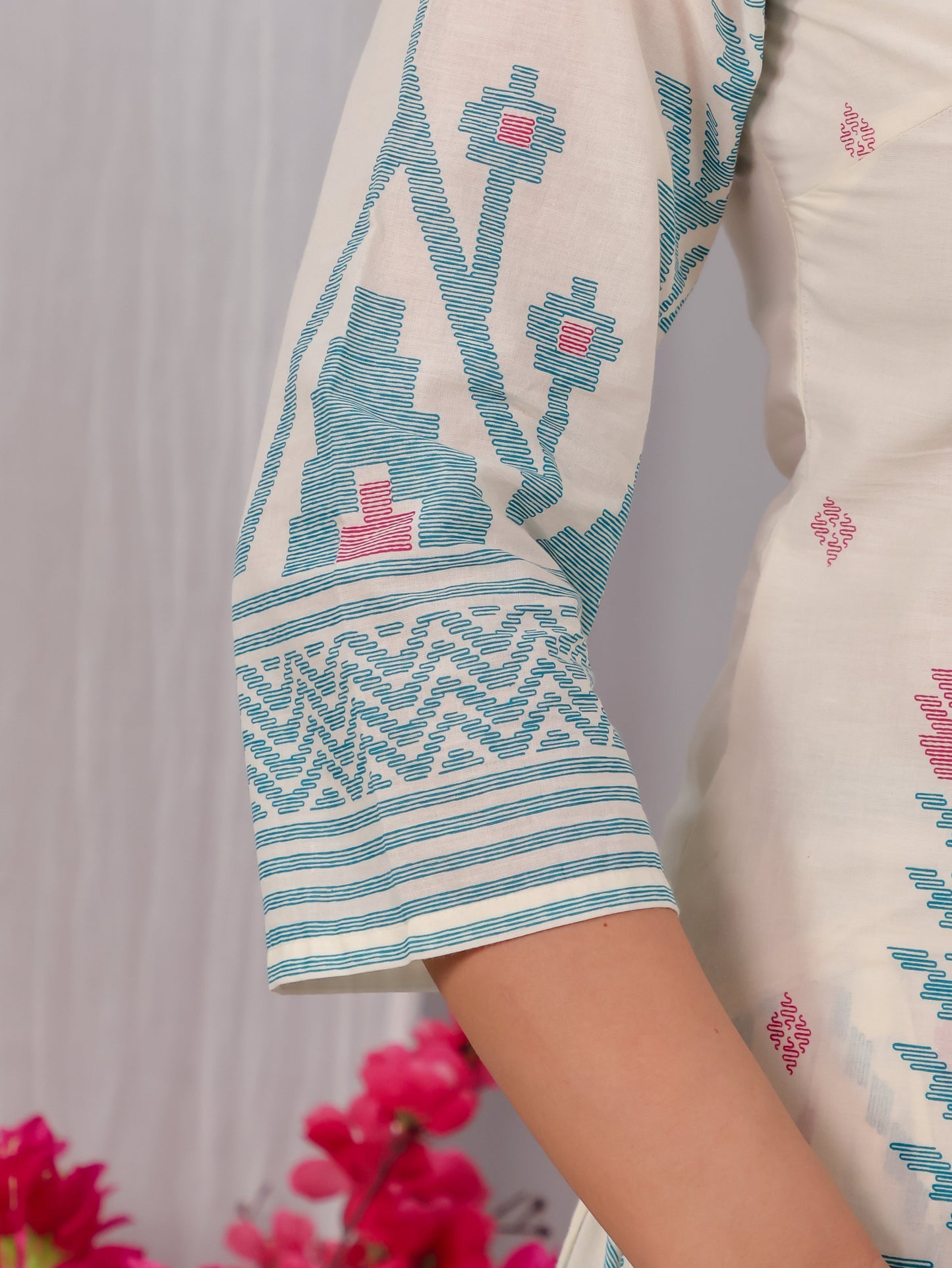 Soft Cotton Geometric Straight Off White Kurta