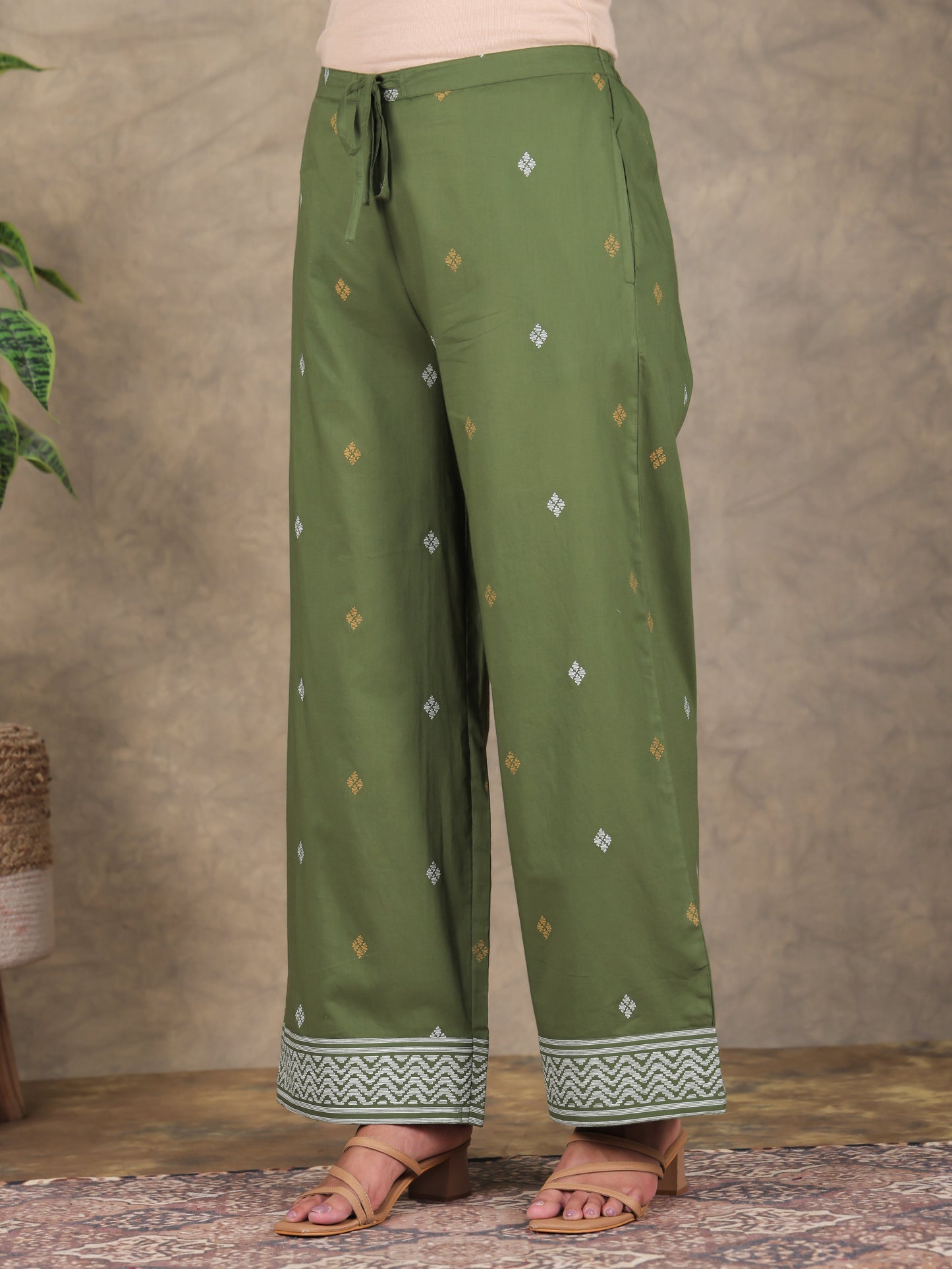 Soft Cotton Geometric Straight Green Kurta