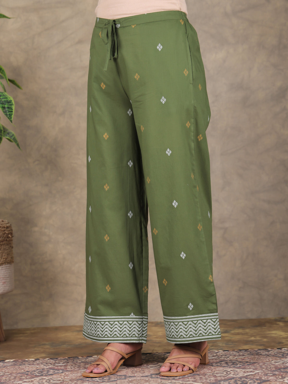 Soft Cotton Geometric Straight Green Kurta