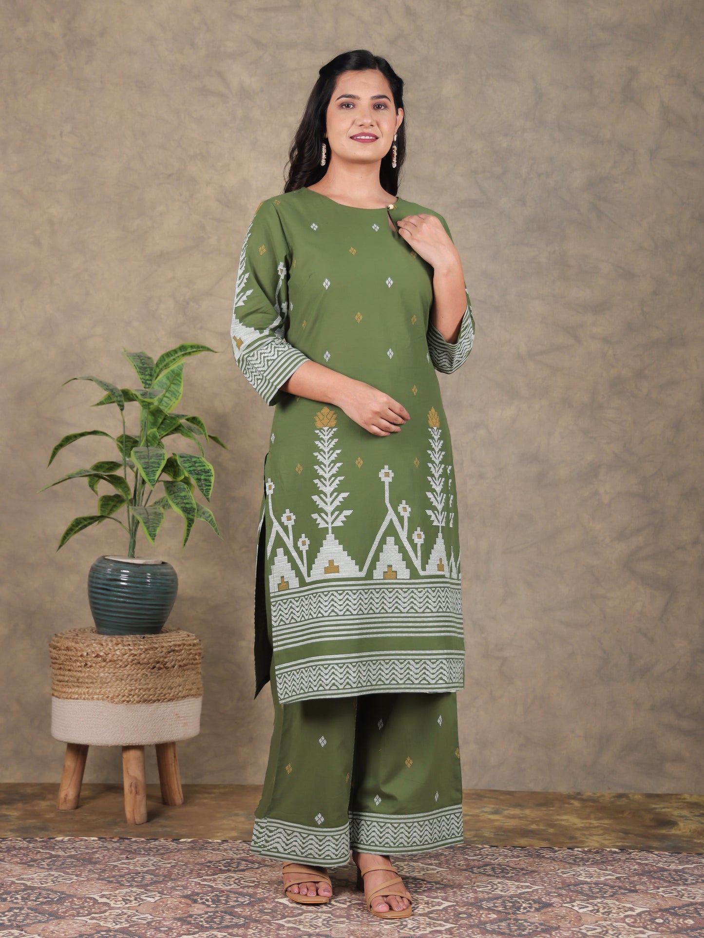Soft Cotton Geometric Straight Green Kurta