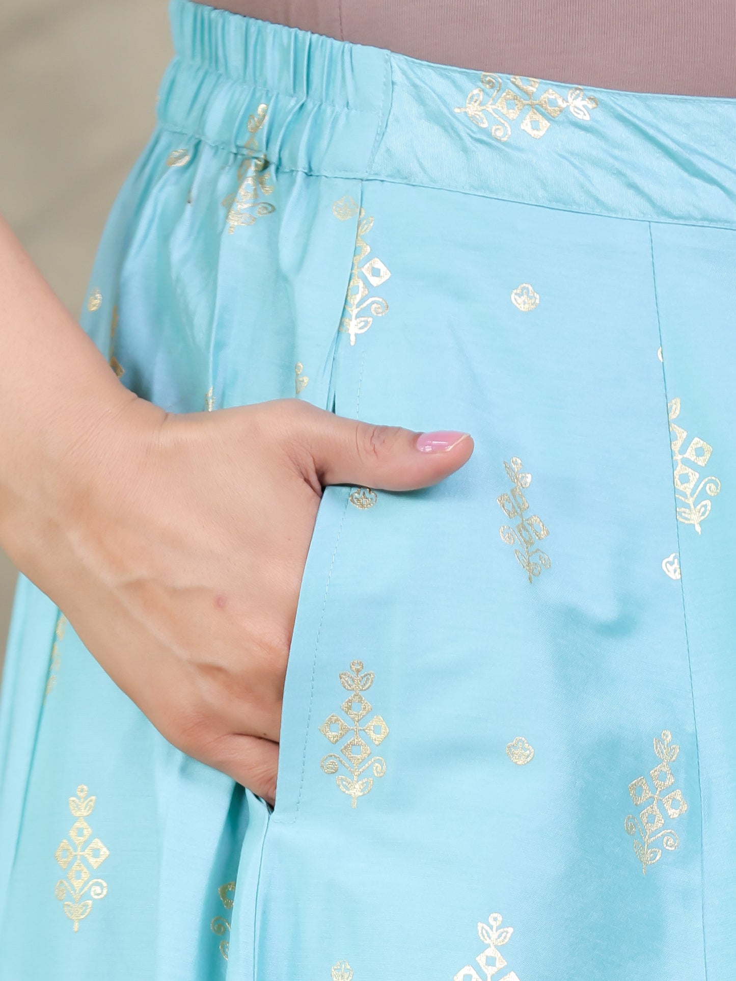 Embroidered Roman silk Gold foil Anarkali Green Kurta