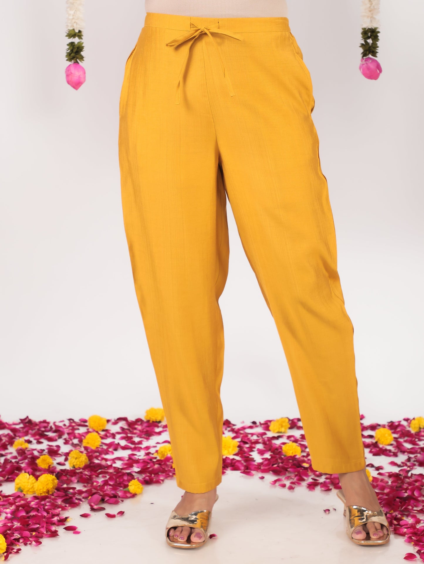 Embroidered Vertigan Solid Straight Yellow Kurta