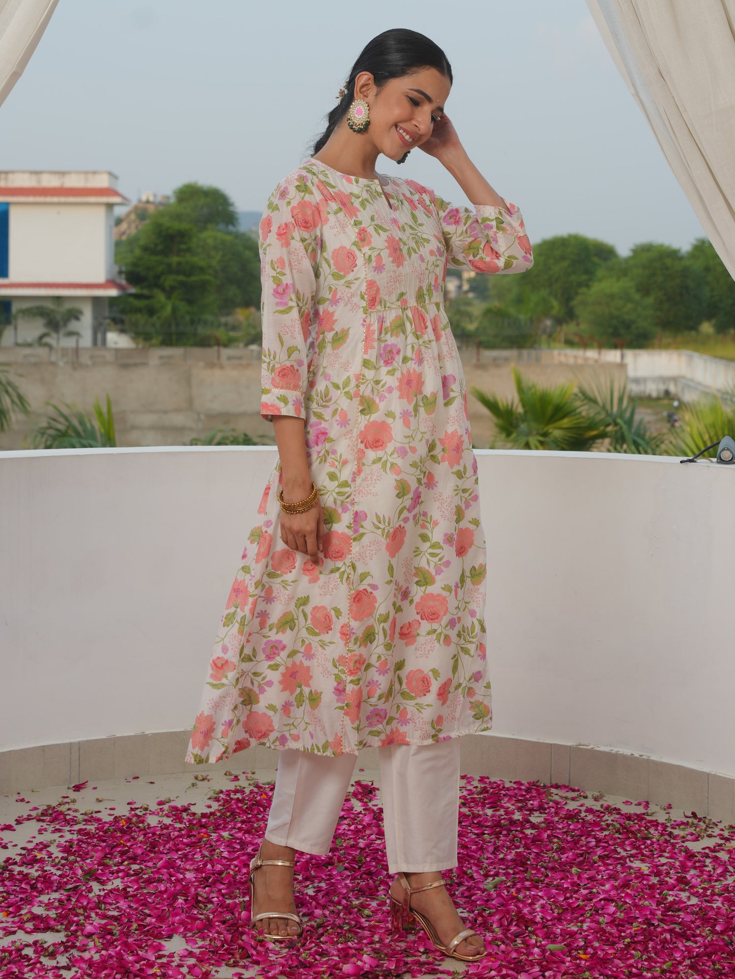Chanderi Floral Flared Off White Kurta