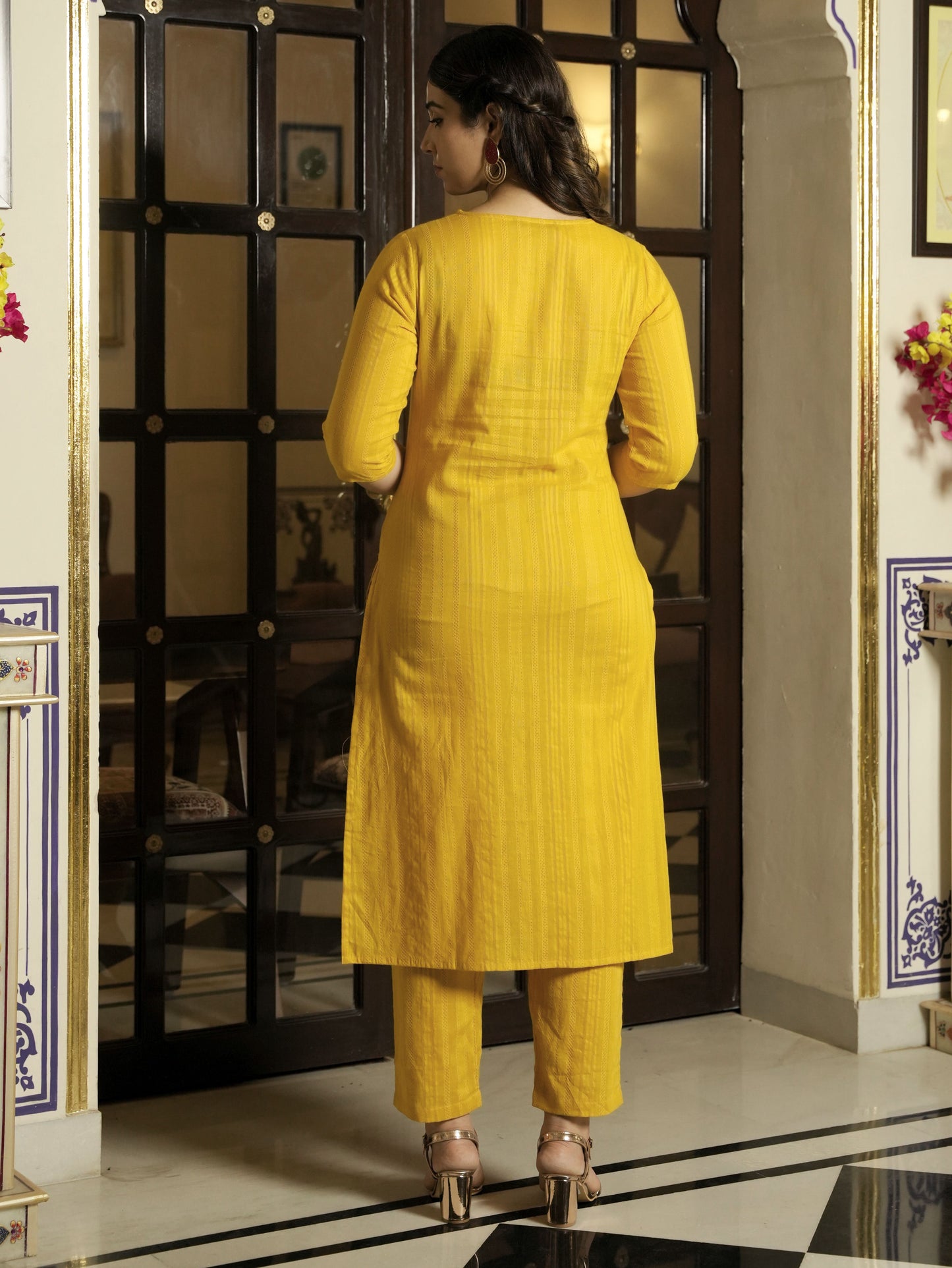 Embroidered Cotton Dobby Solid Straight Yellow Kurta