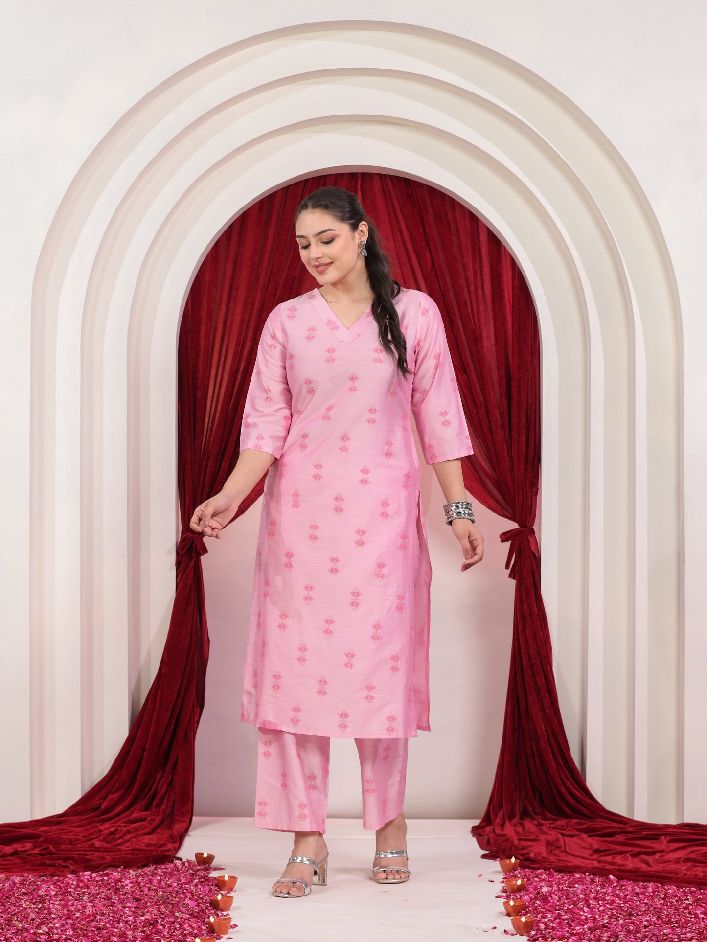 Roman silk Geometric A-line Baby Pink Kurta