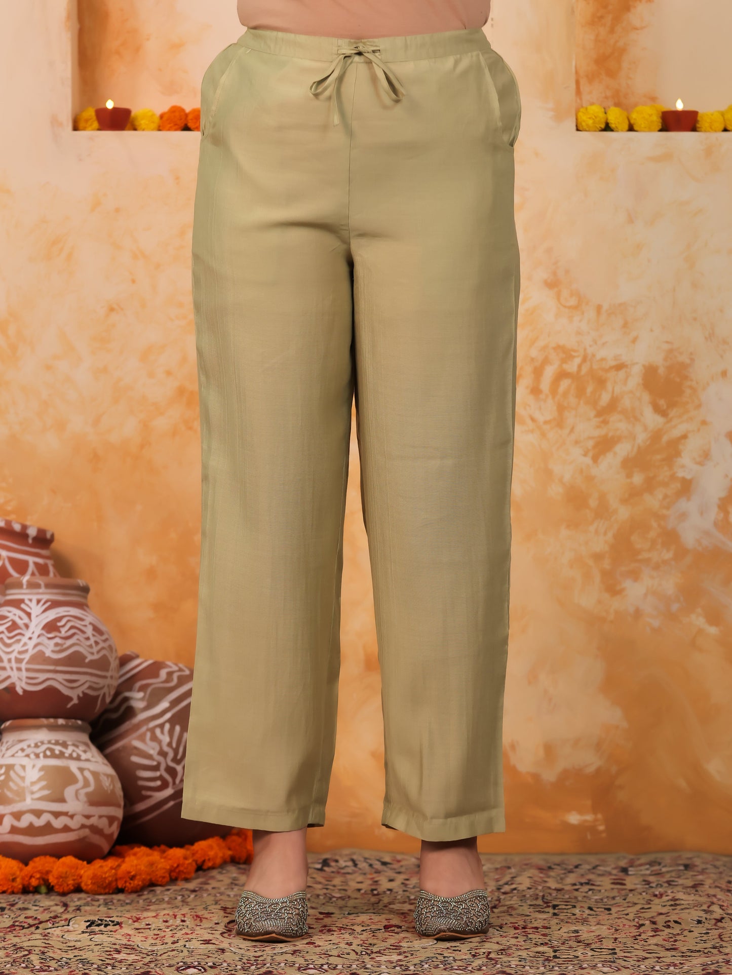 Vertigan Solid Green Straight Trousers