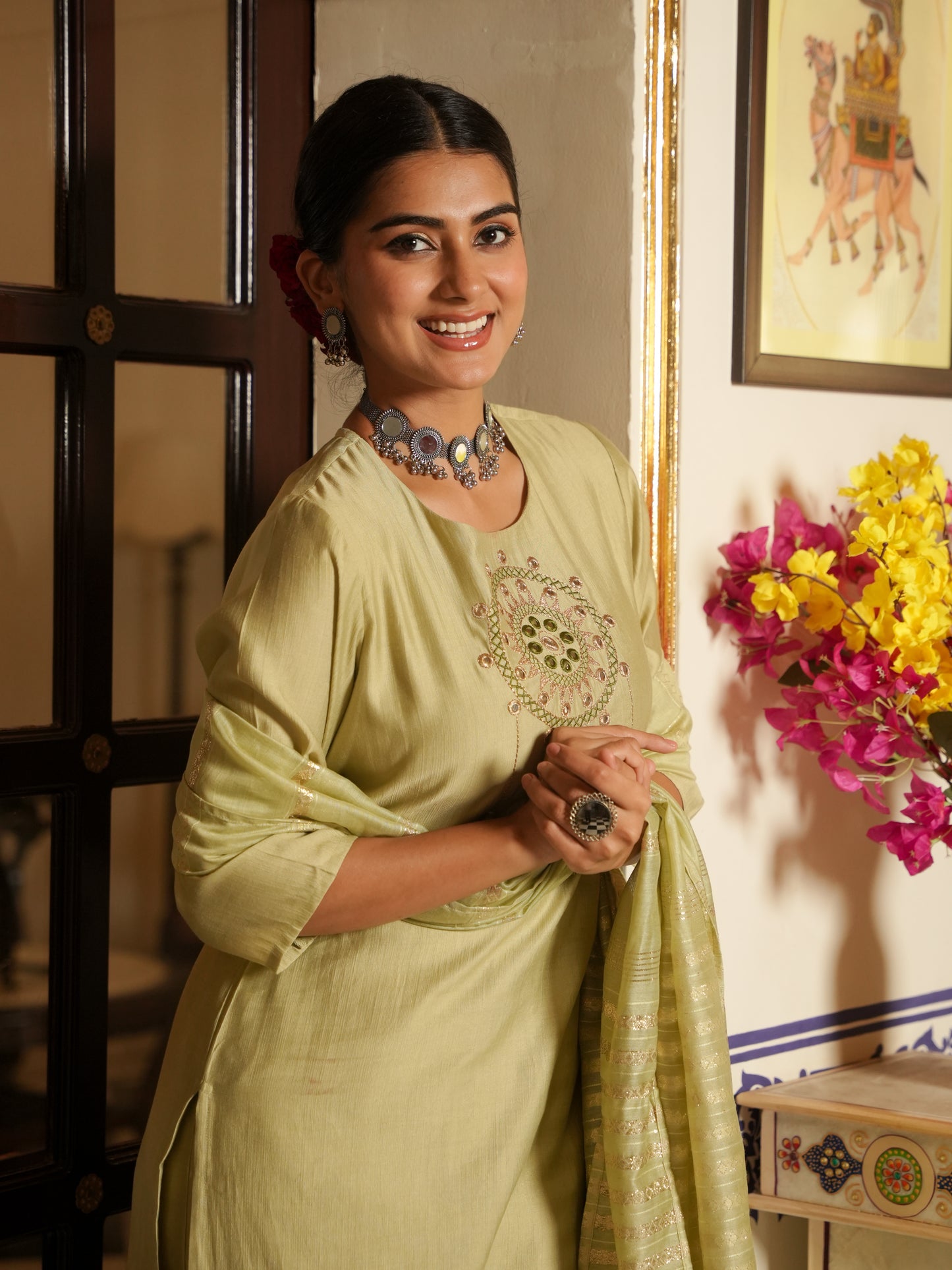 Embroidered Blended Silk Solid Straight Green Kurta