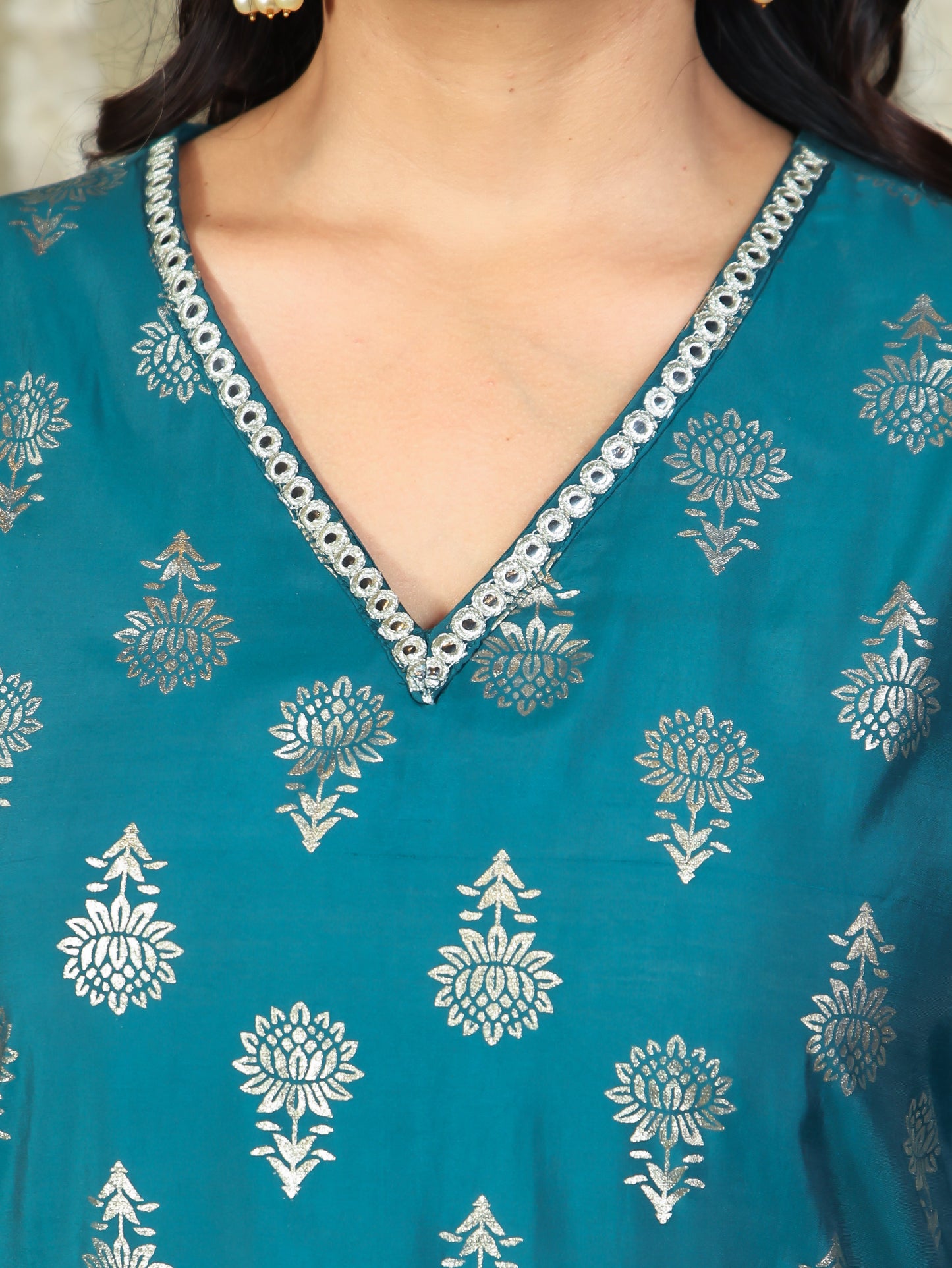 Embroidered Romen silk Gold foil Straight Blue Kurta