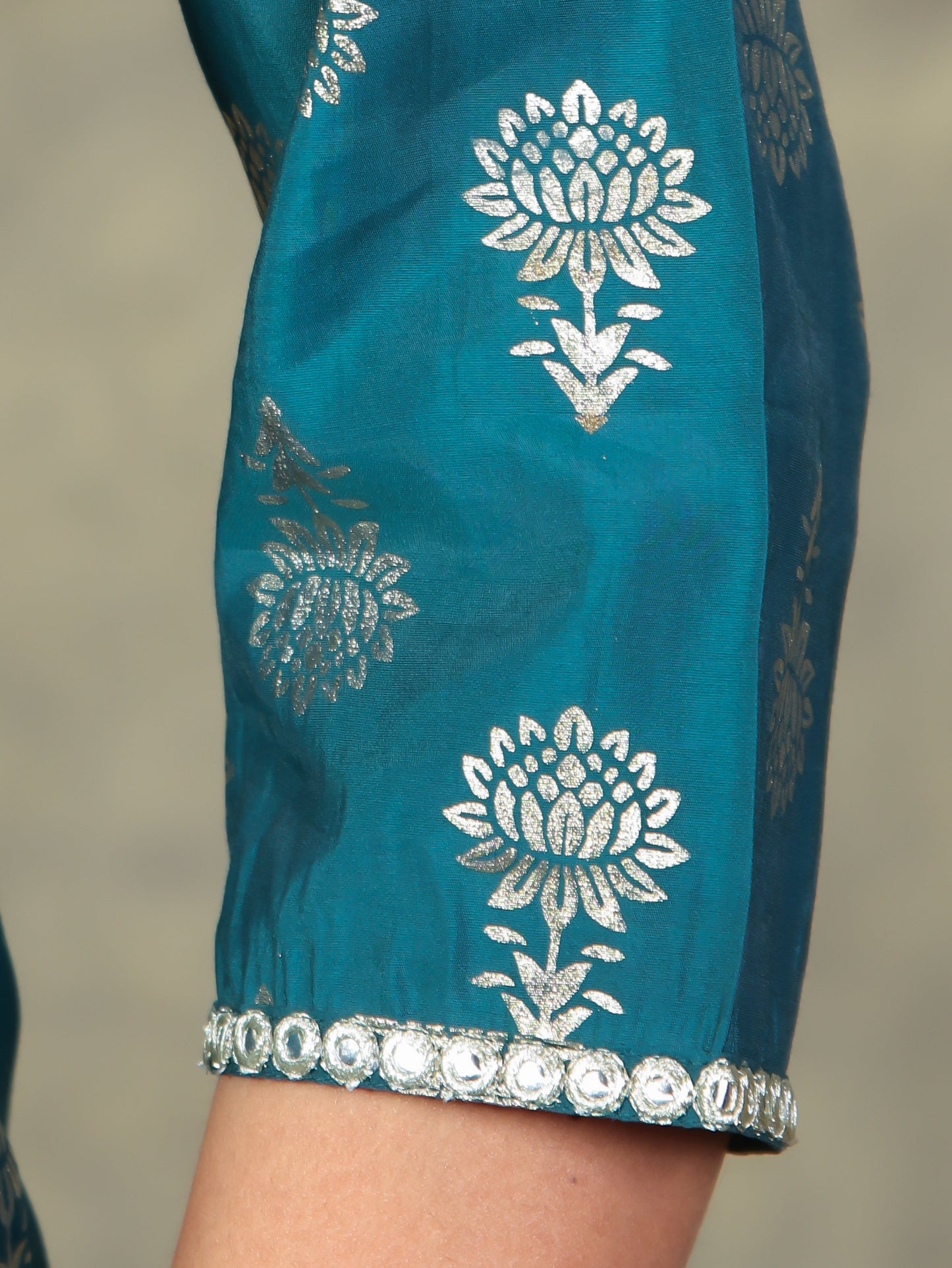 Embroidered Romen silk Gold foil Straight Blue Kurta