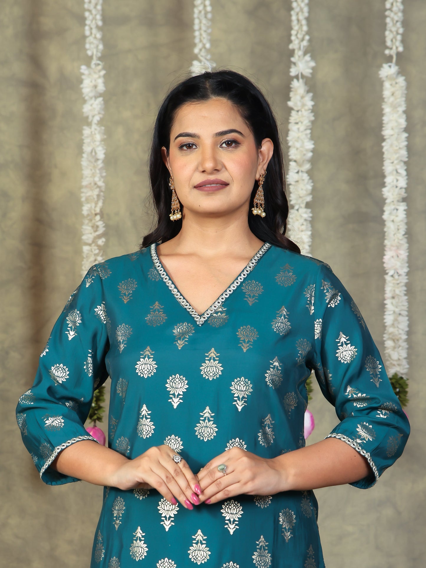 Embroidered Romen silk Gold foil Straight Blue Kurta