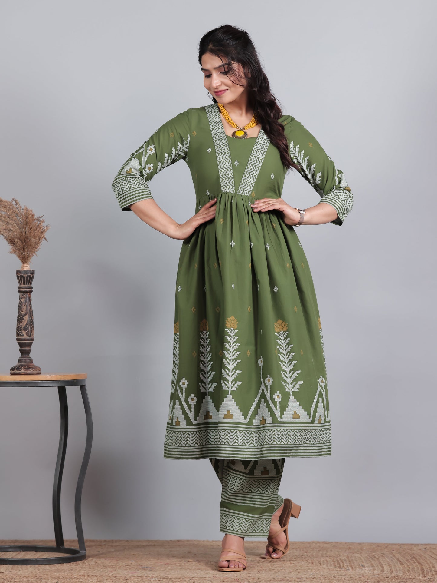 Soft Cotton Geometric Anarkali Green Kurta