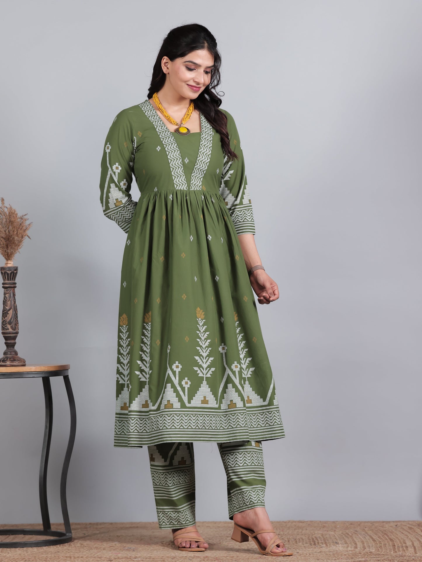 Soft Cotton Geometric Anarkali Green Kurta