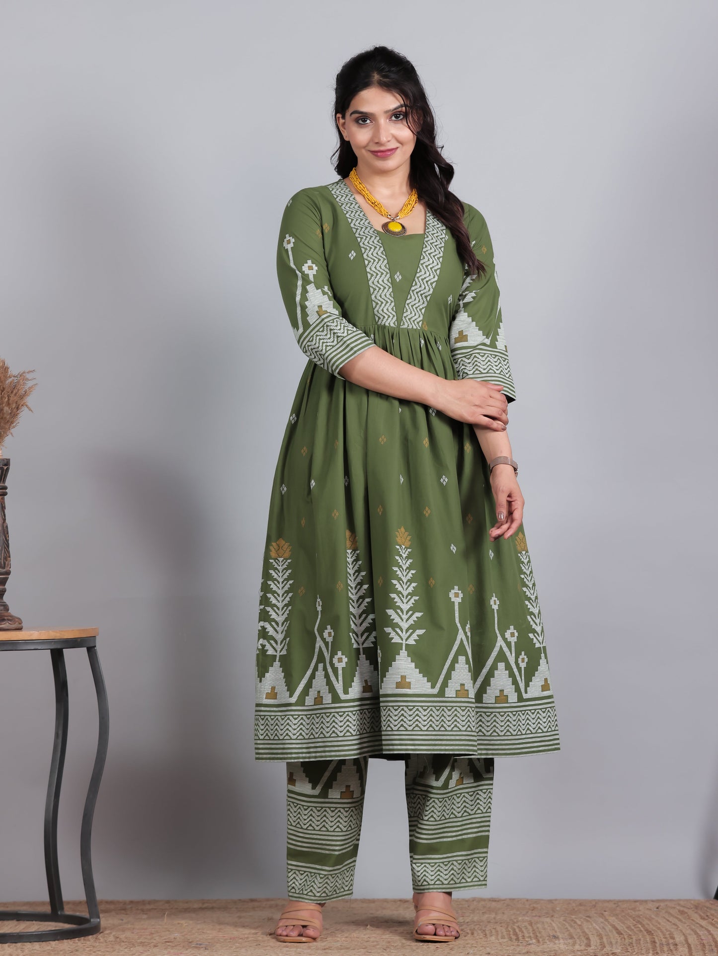 Soft Cotton Geometric Anarkali Green Kurta