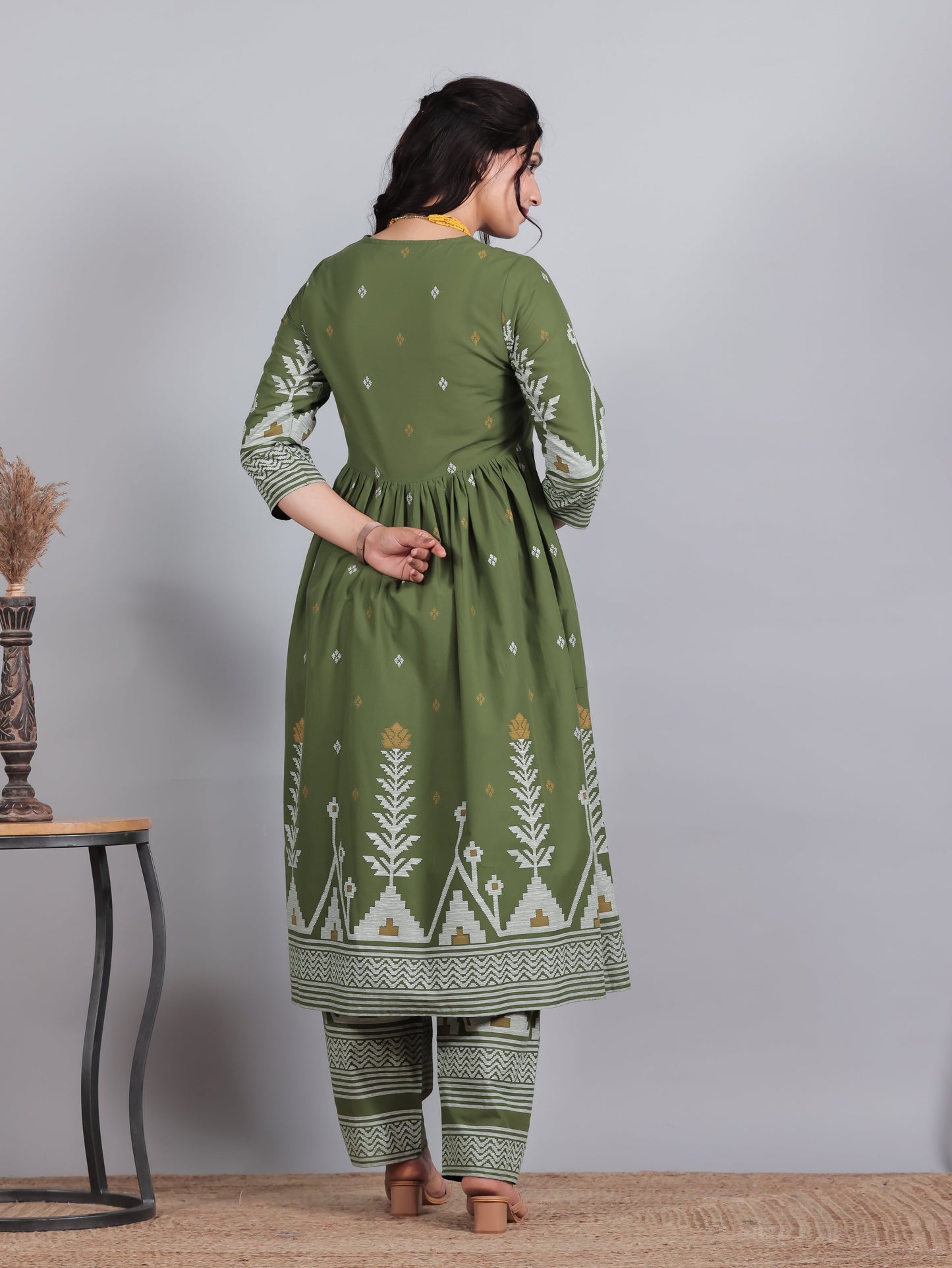 Soft Cotton Geometric Anarkali Green Kurta