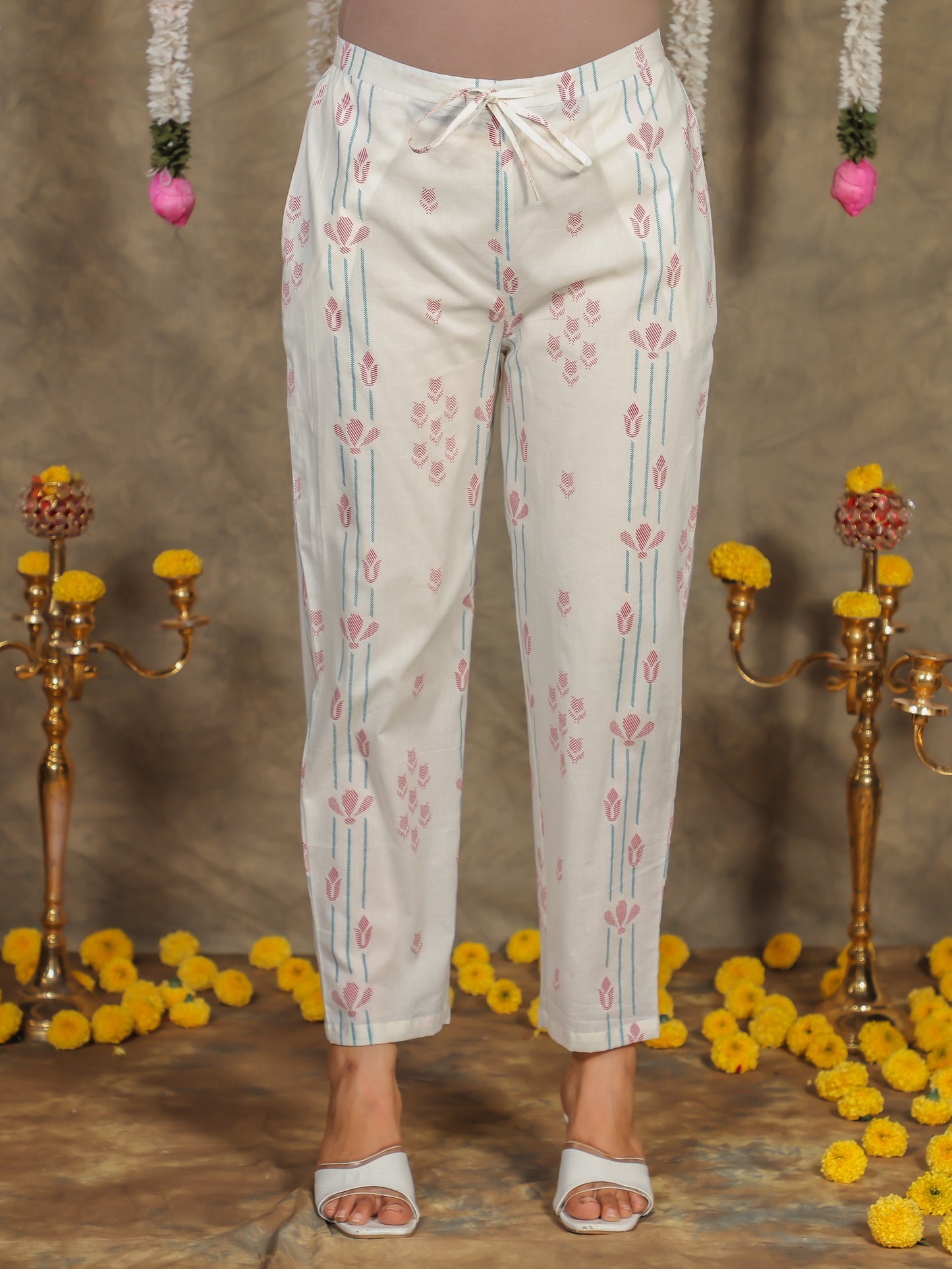 Soft Cotton Geometric Off White Tapered Trousers