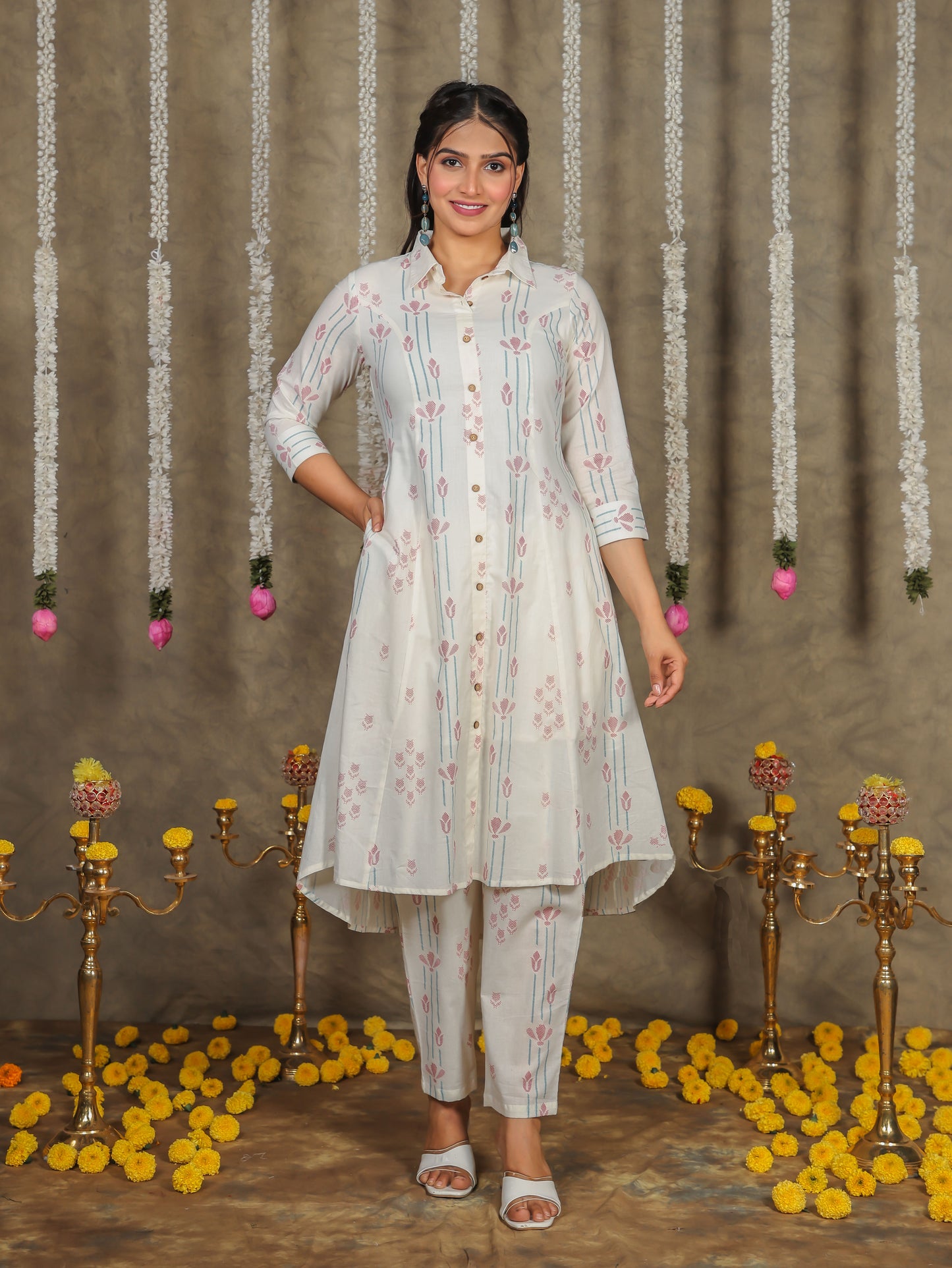 Soft Cotton Geometric High Low Off White Kurta