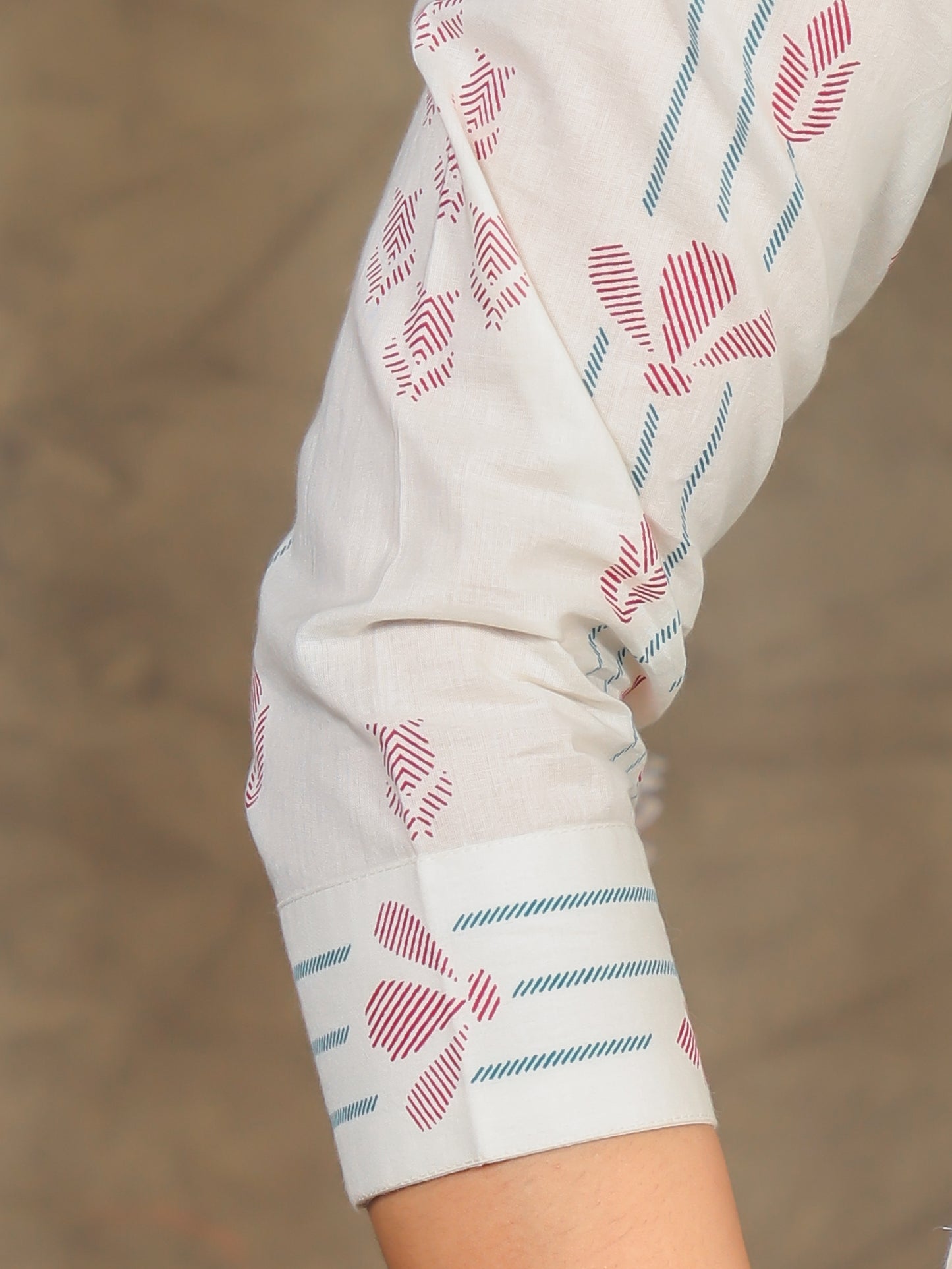 Soft Cotton Geometric High Low Off White Kurta