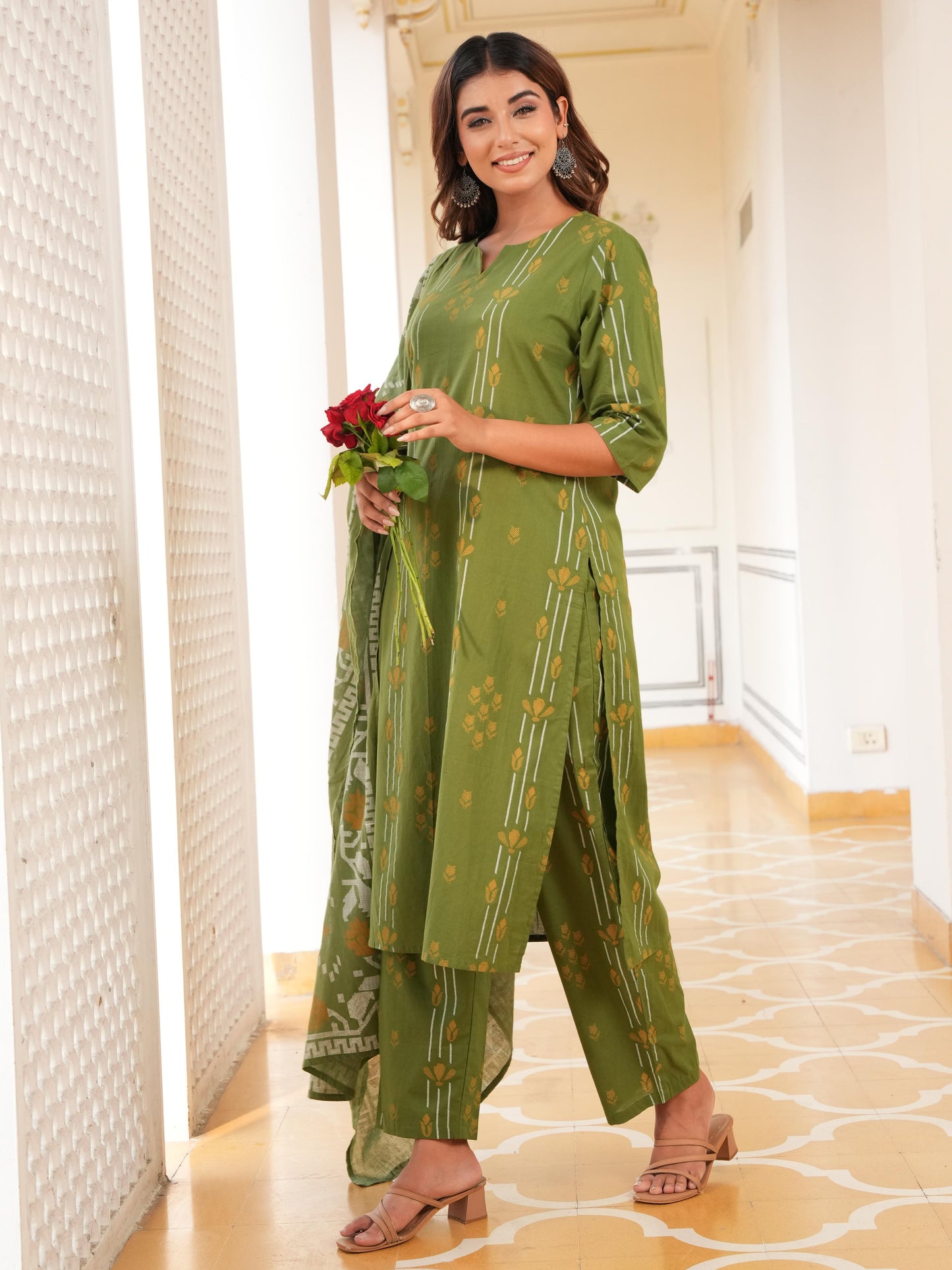 Soft Cotton Geometric Straight Green Kurta
