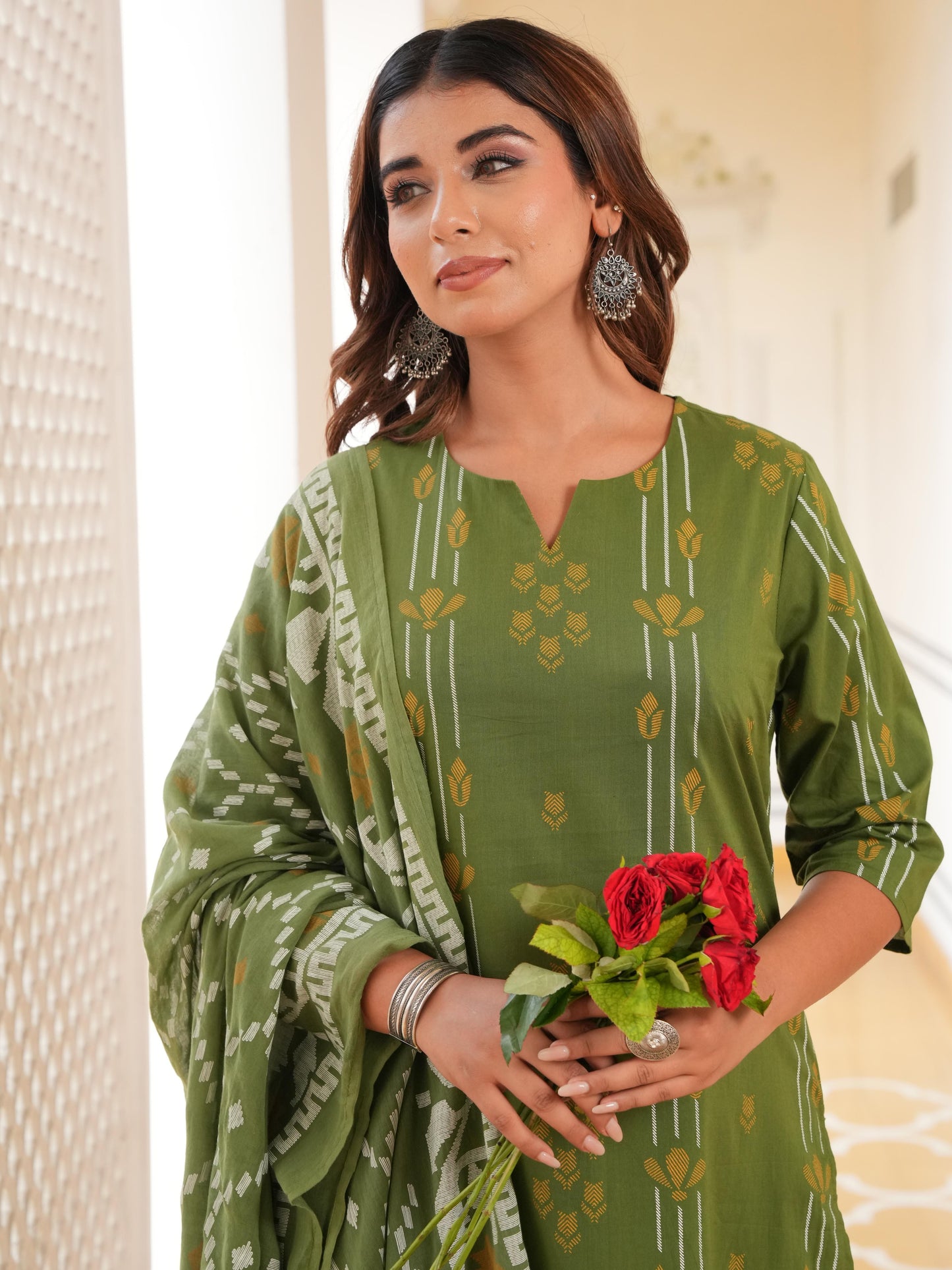 Soft Cotton Geometric Straight Green Kurta