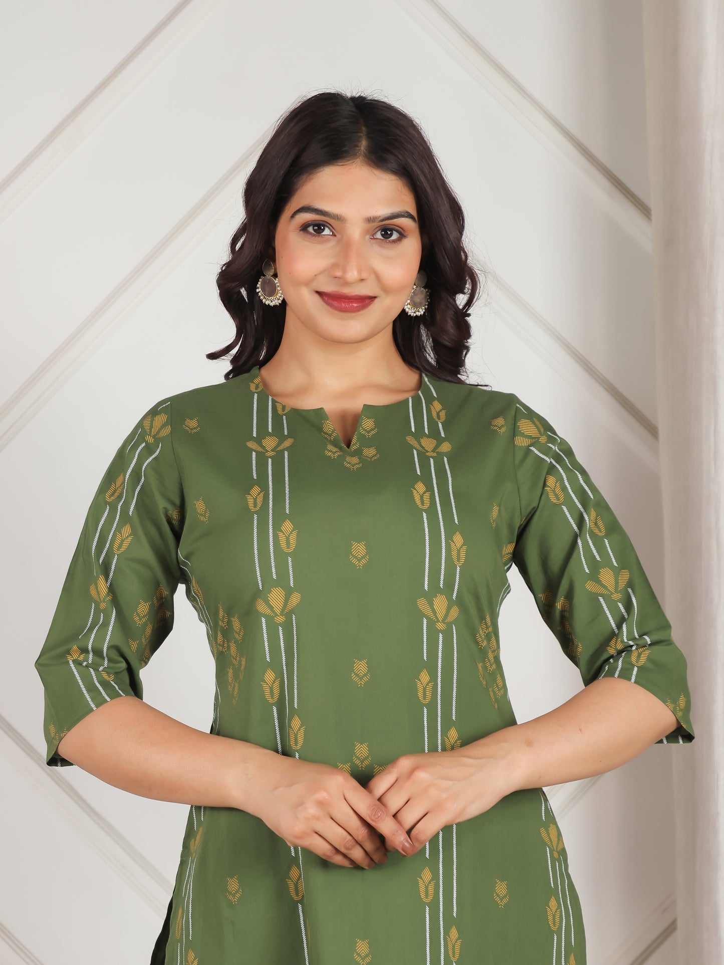 Soft Cotton Geometric Straight Green Kurta