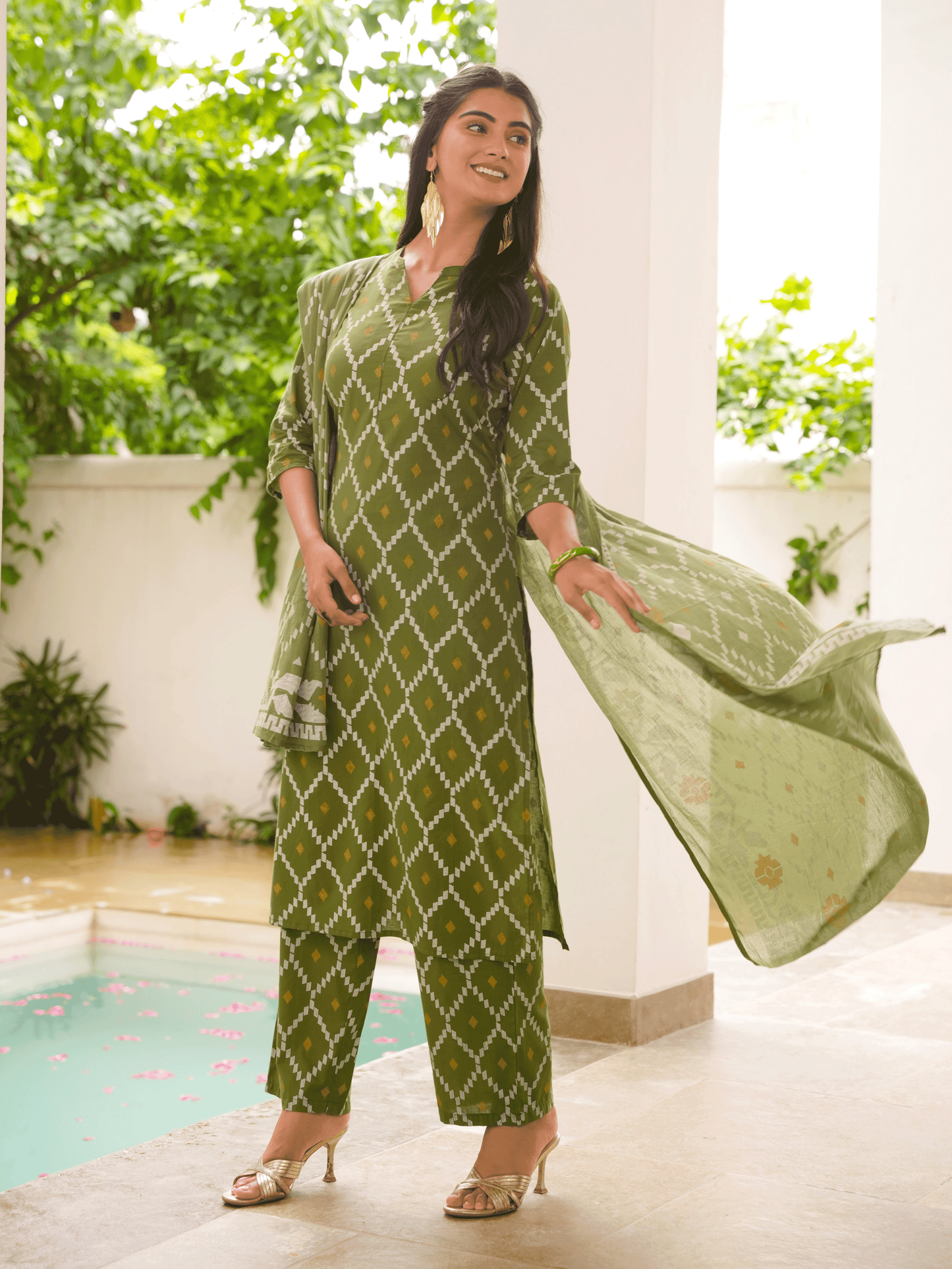 Cotton Voile Geometric Green Dupatta