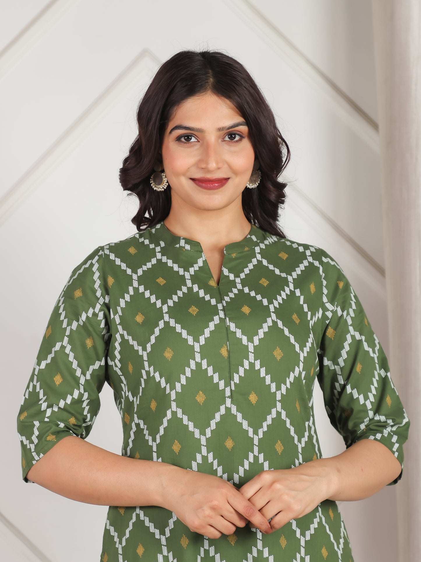 Soft Cotton Geometric Straight Green Kurta