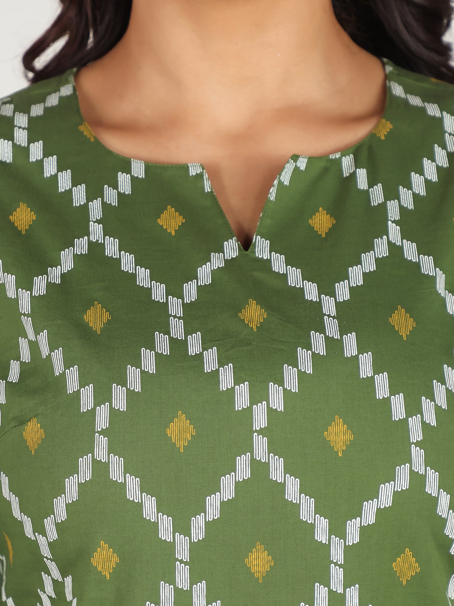 Soft Cotton Geometric Straight Green Kurta