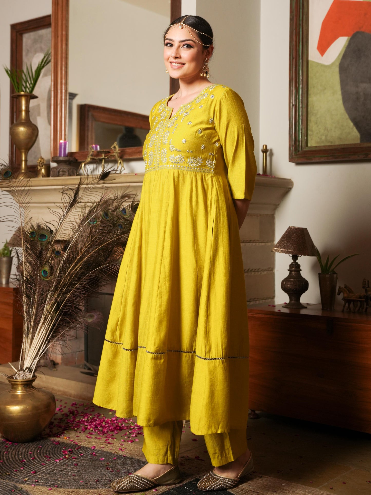 Embroidered Blended Silk Solid Anarkali Lemon Yellow Kurta