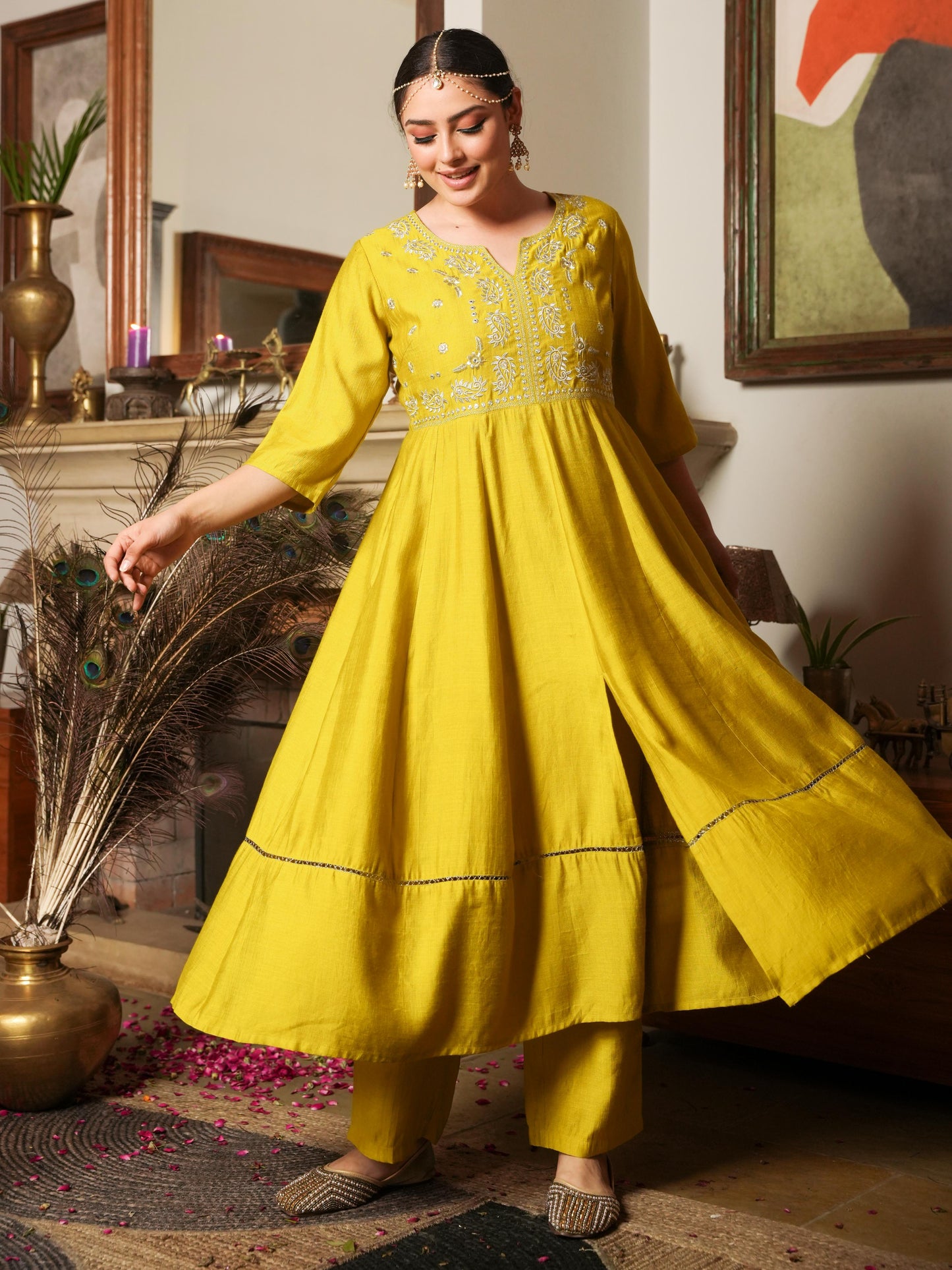 Embroidered Blended Silk Solid Anarkali Lemon Yellow Kurta