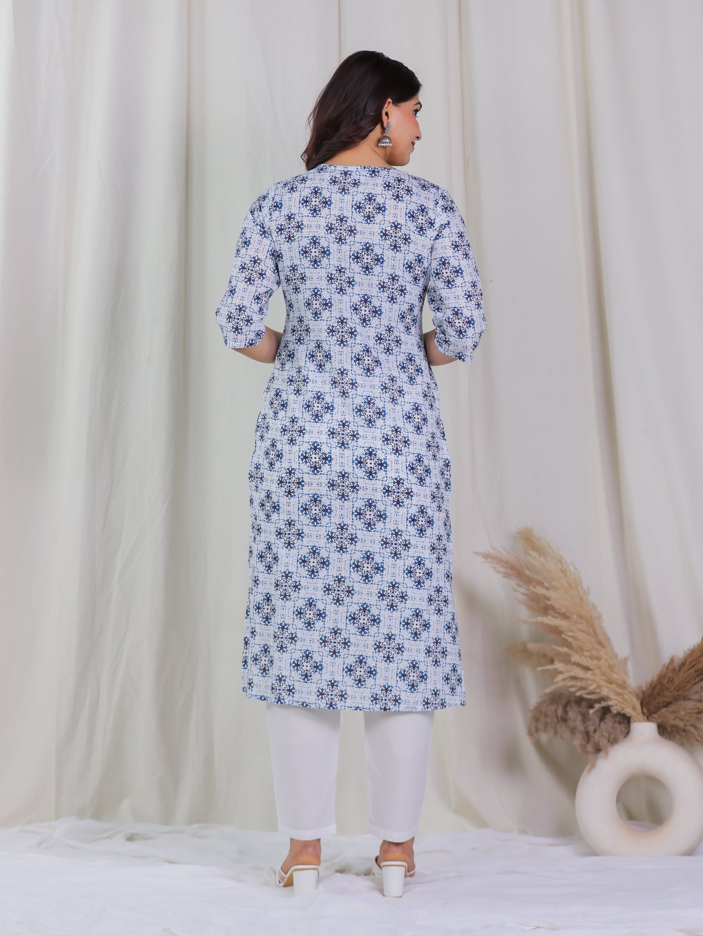 Soft Cotton Geometric Straight White Kurta