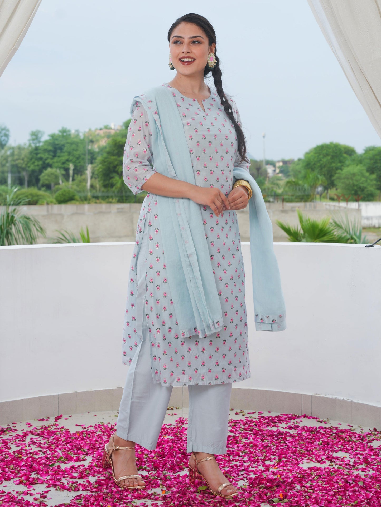 Chanderi Floral Straight Blue Kurta