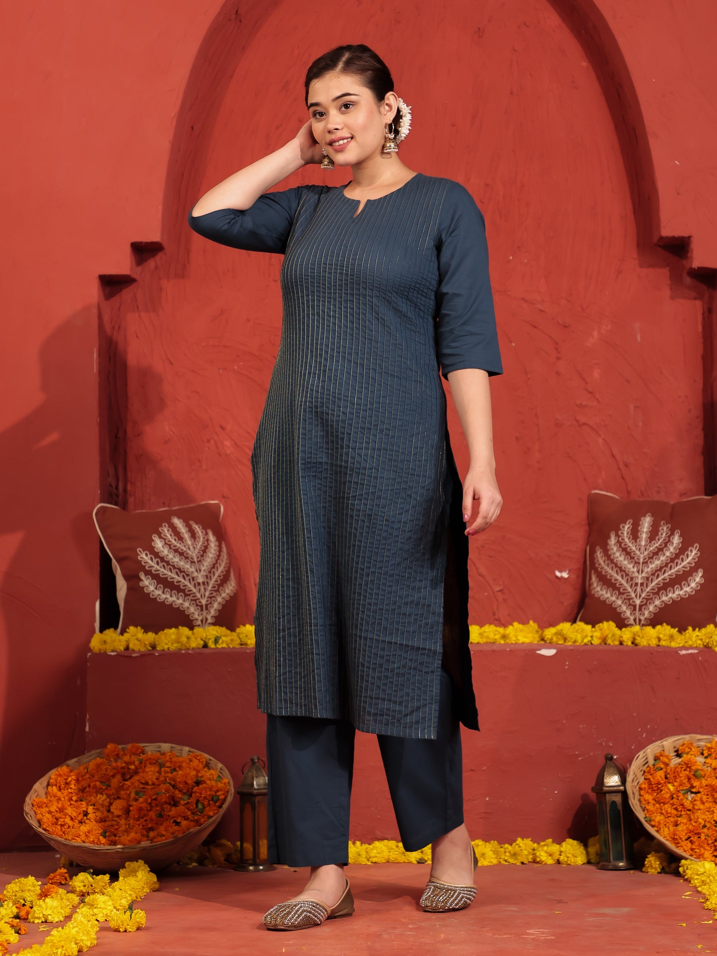 Soft Cotton Solid Straight Blue Kurta