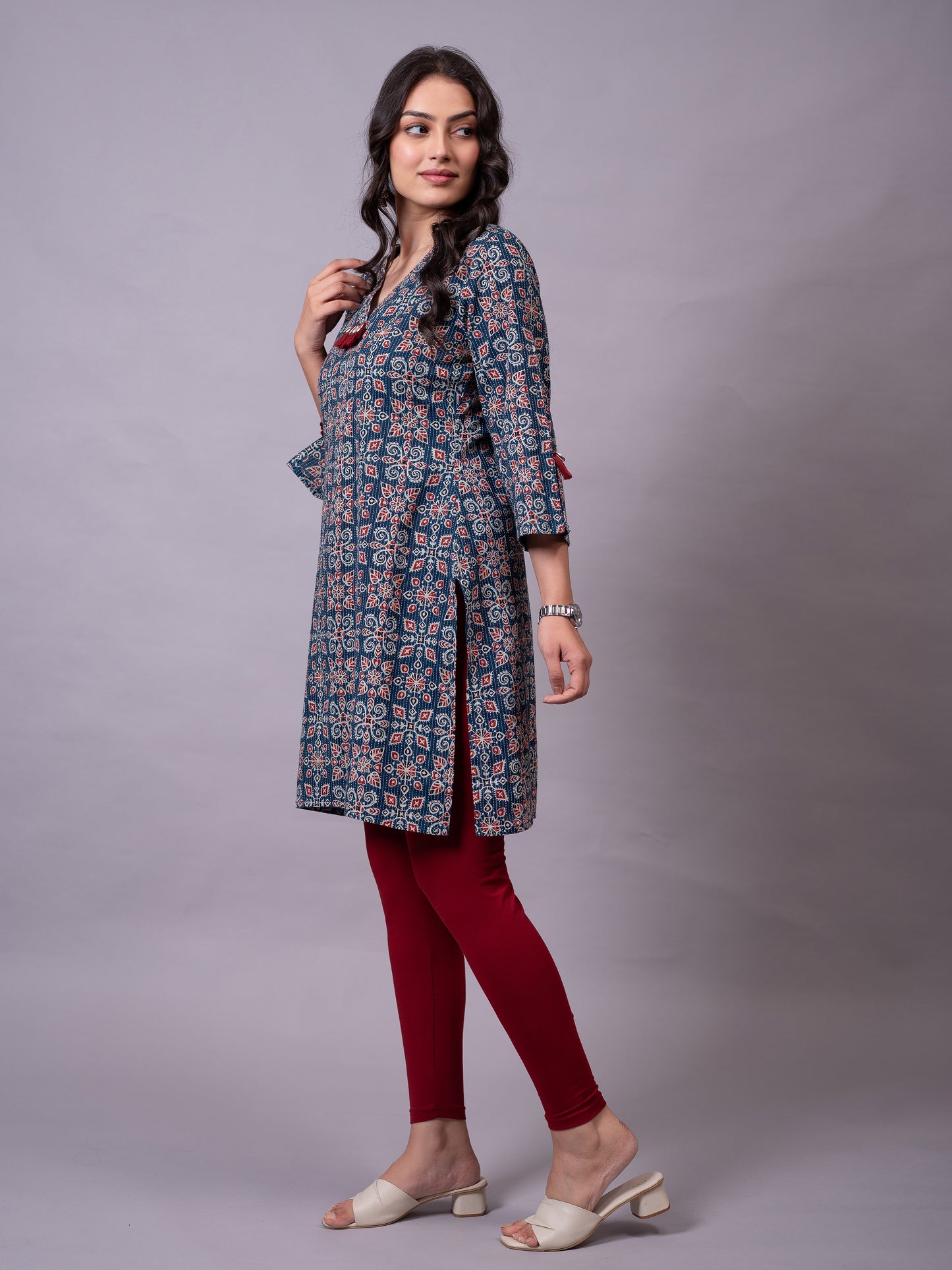 Stretchable Cotton Solid Maroon Leggings